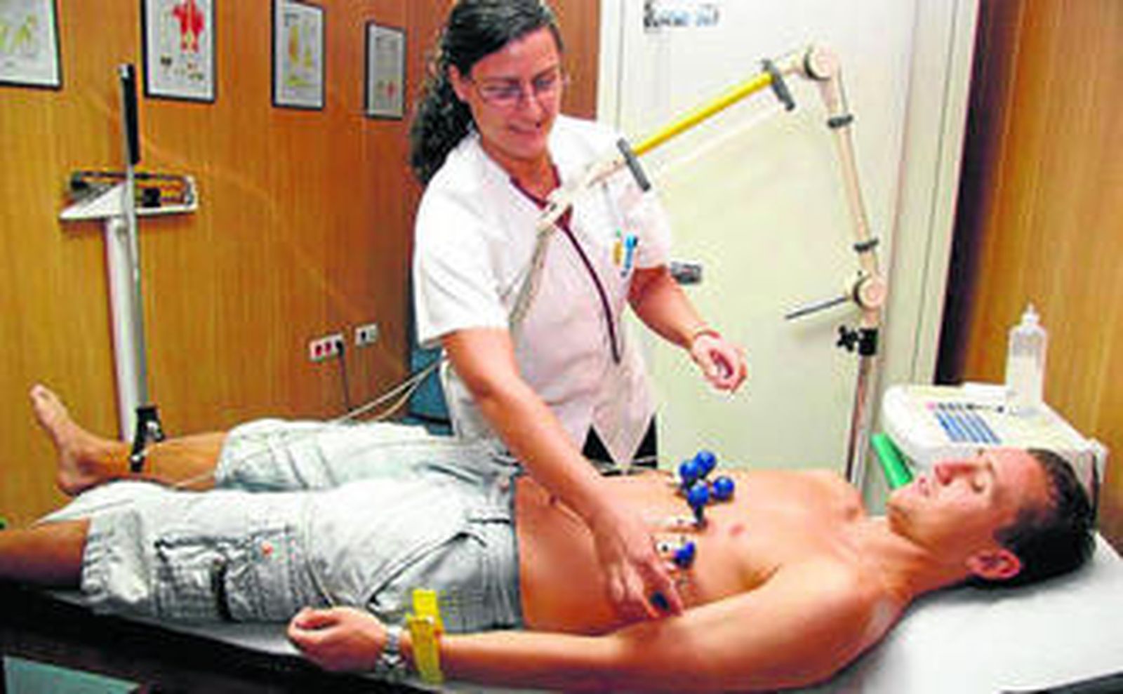 El ex albiazul Chuchú, hace varias campañas, pasa el reconocimiento médico.