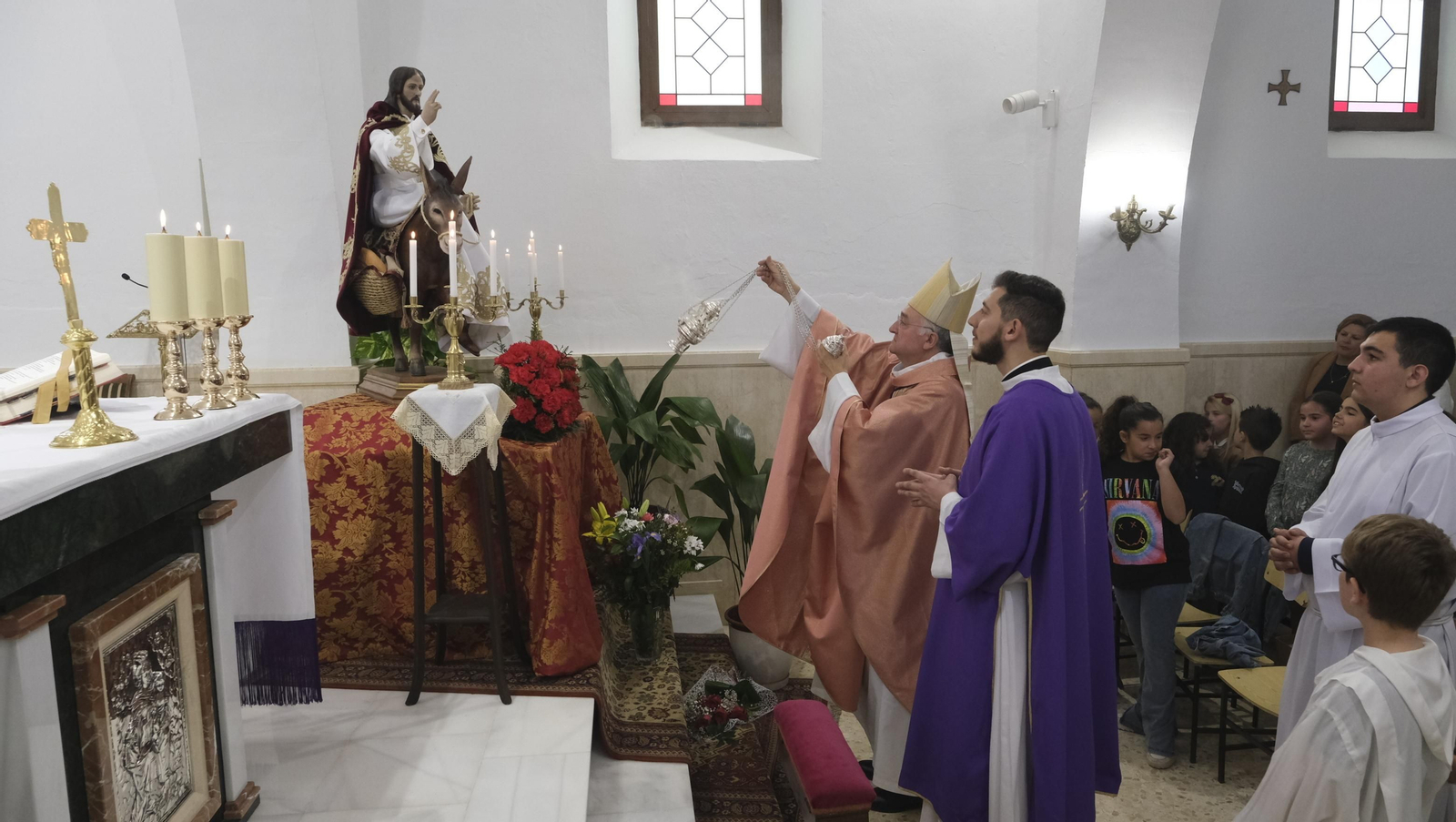 Imágenes de la bendición de la Borriquita de El Alquián, por el Obispo de Almería