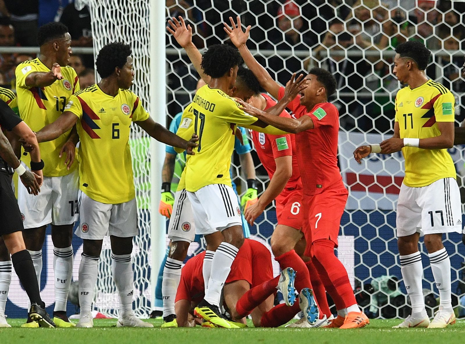 Las imágenes del Colombia-Inglaterra