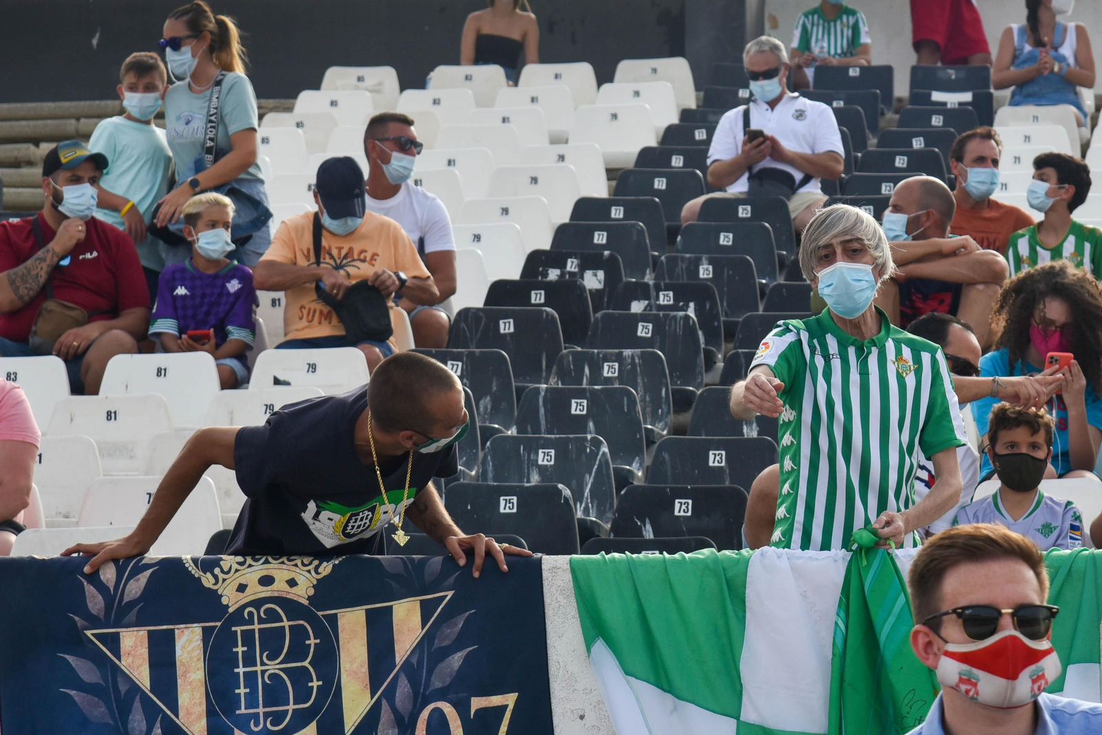 Las fotos del Real Betis Balompié - Wolverhampton Wanderers