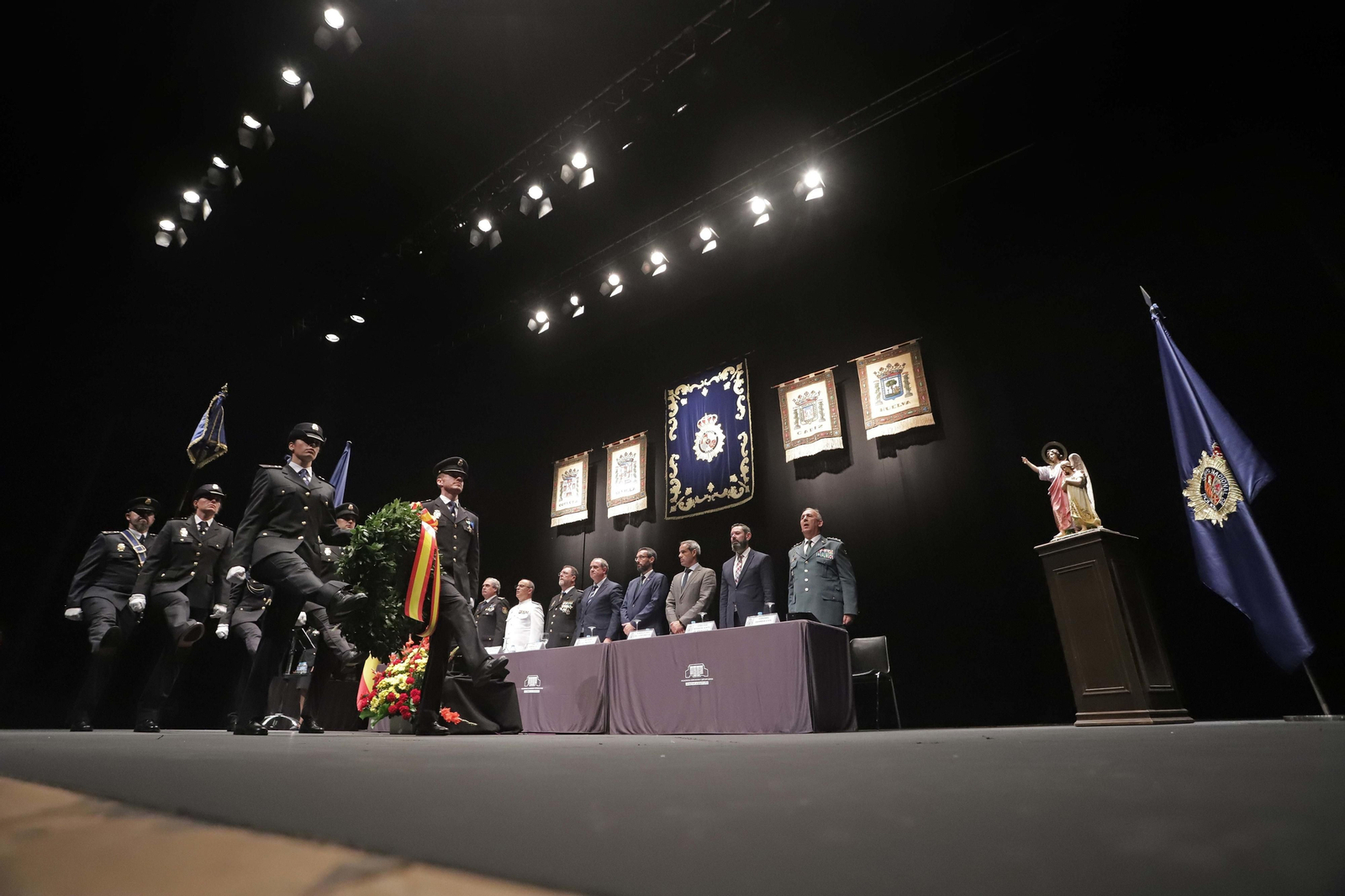 Celebración del Día de la Policía Nacional en La Línea