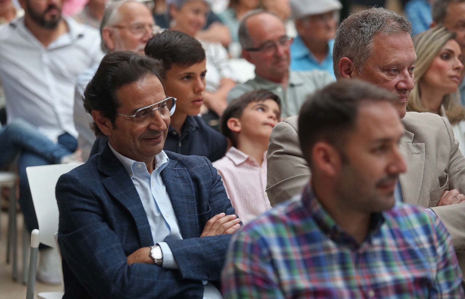 “Ser taurino es progre: veinte años de la alternativa de Vega”, en imágenes