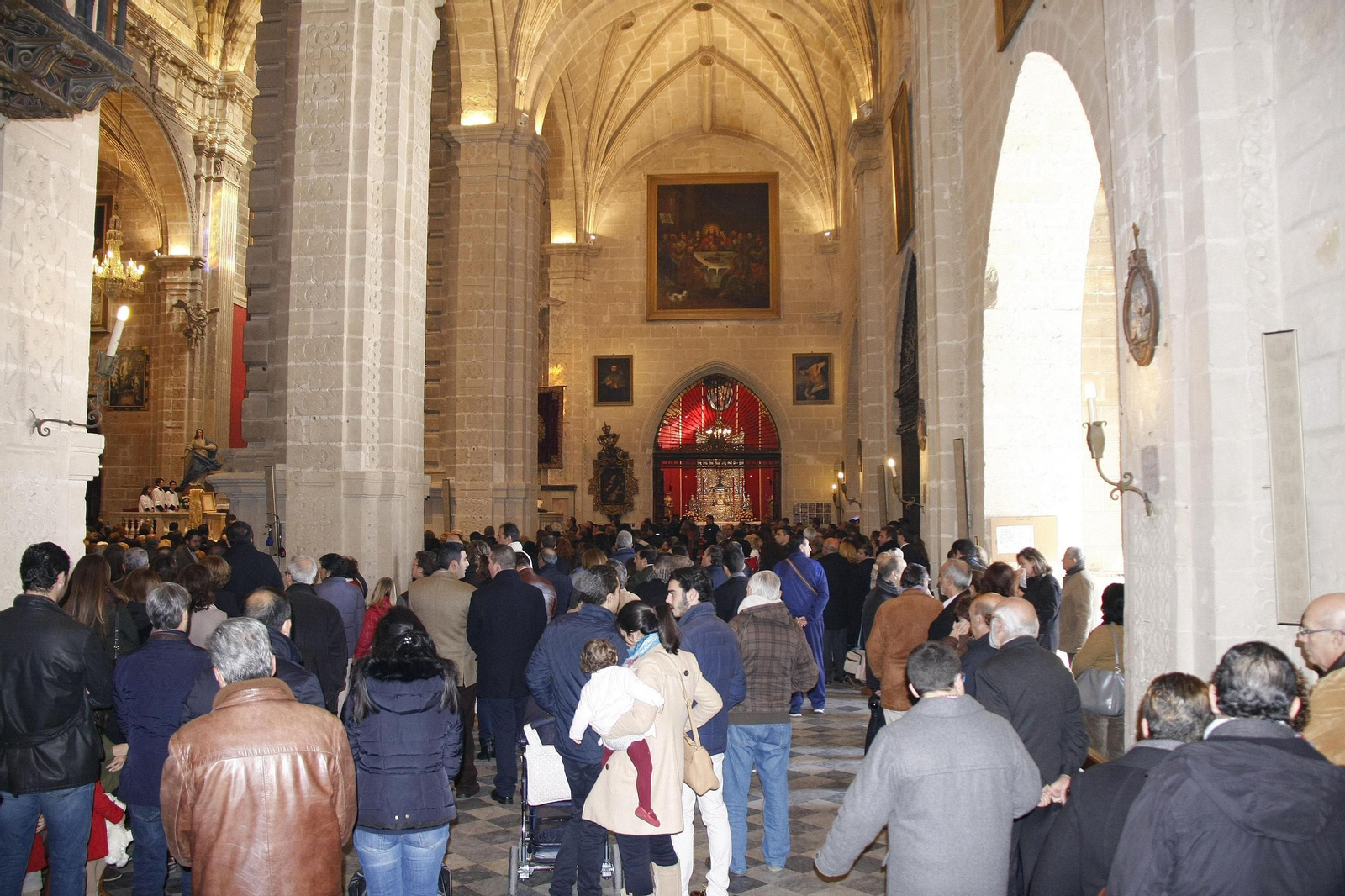 Imagen del interior de la Basílica Menor de El Puerto.