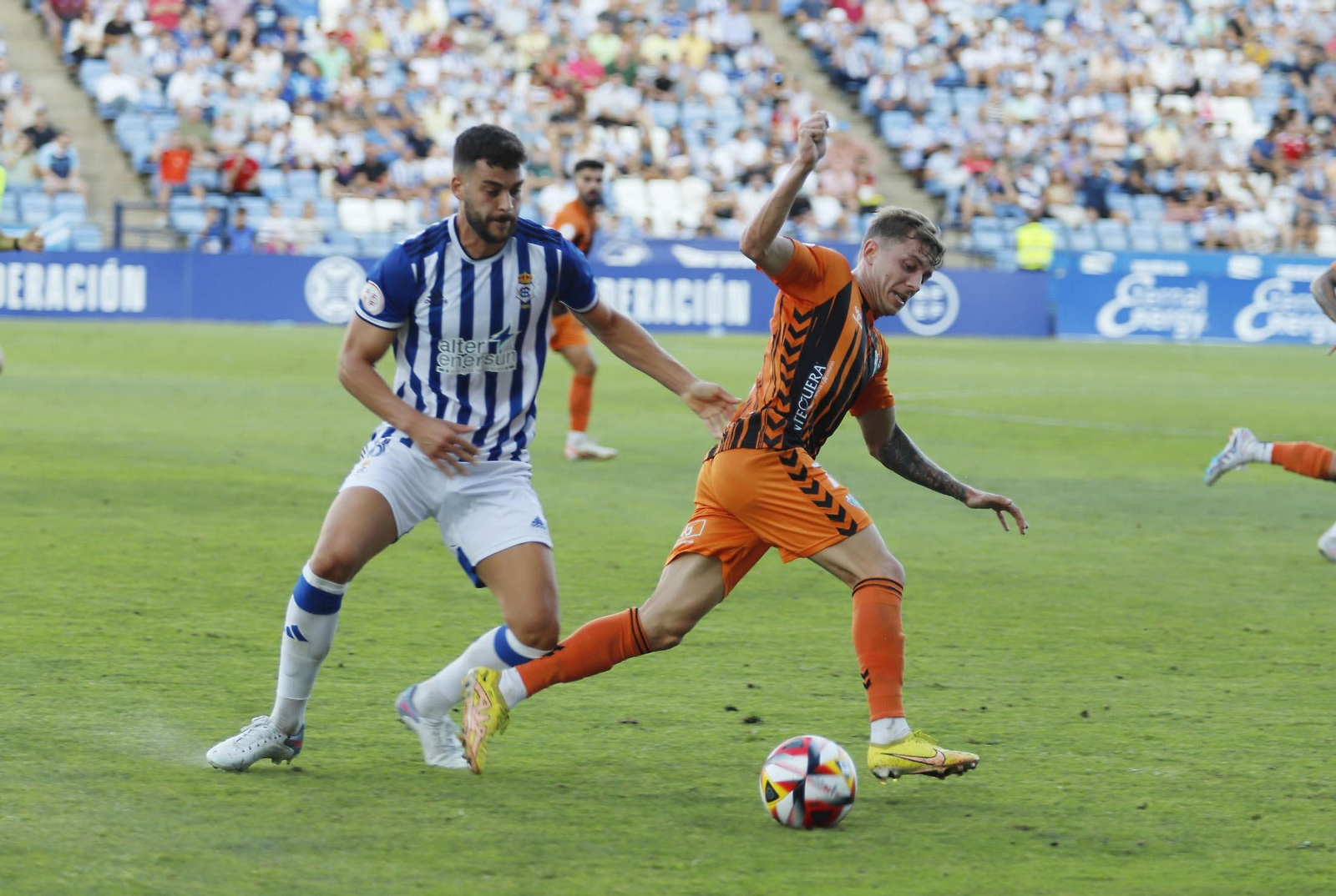 Imágenes del encuentro entre el Recreativo de Huelva y el Antequera CF