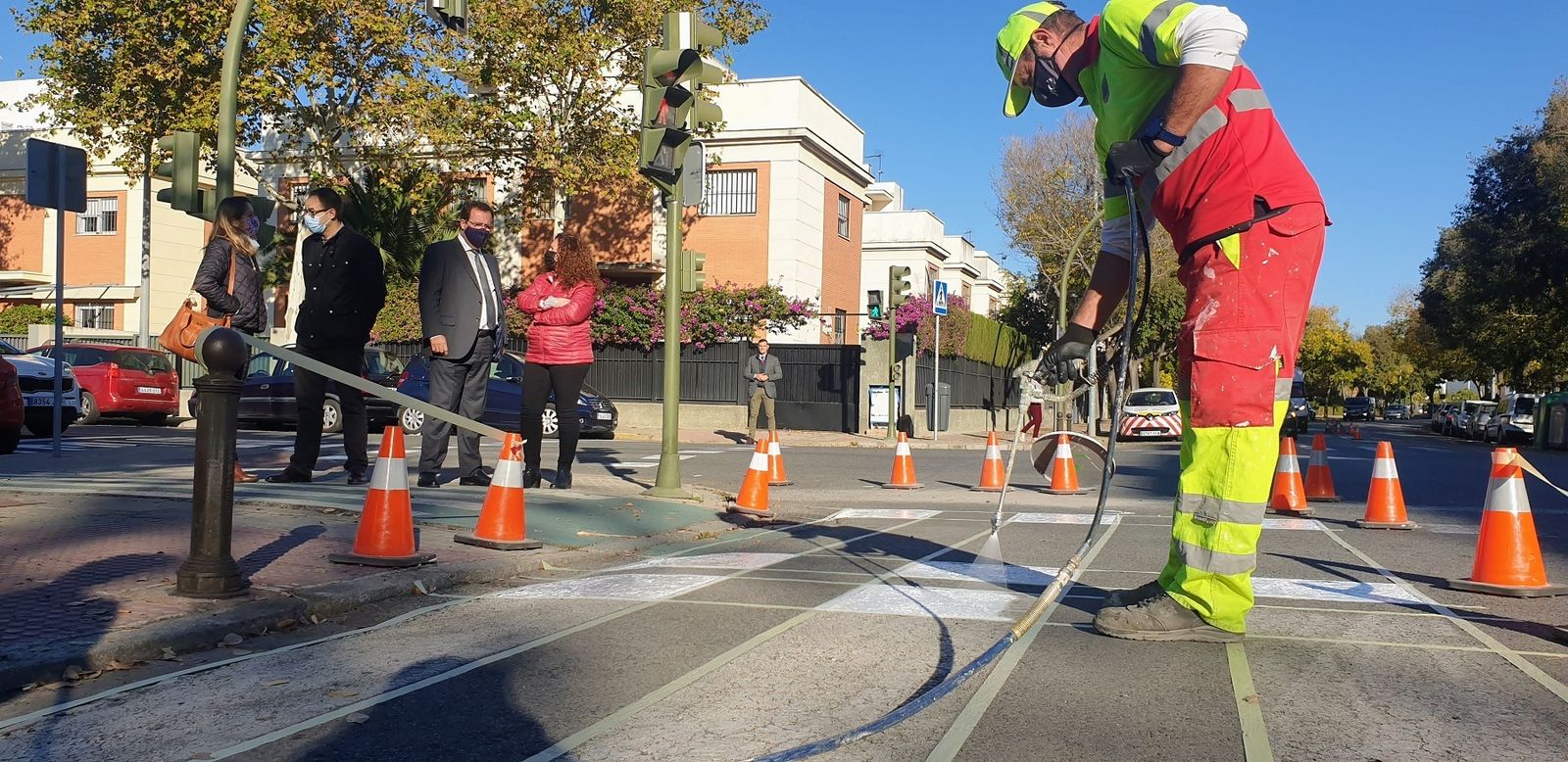 Mejoras en la seguridad vial en los Bermejales y Elcano