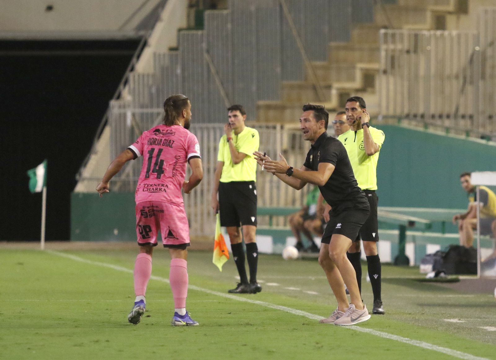 La victoria del Córdoba CF ante el Unionistas de Salamanca, en imágenes