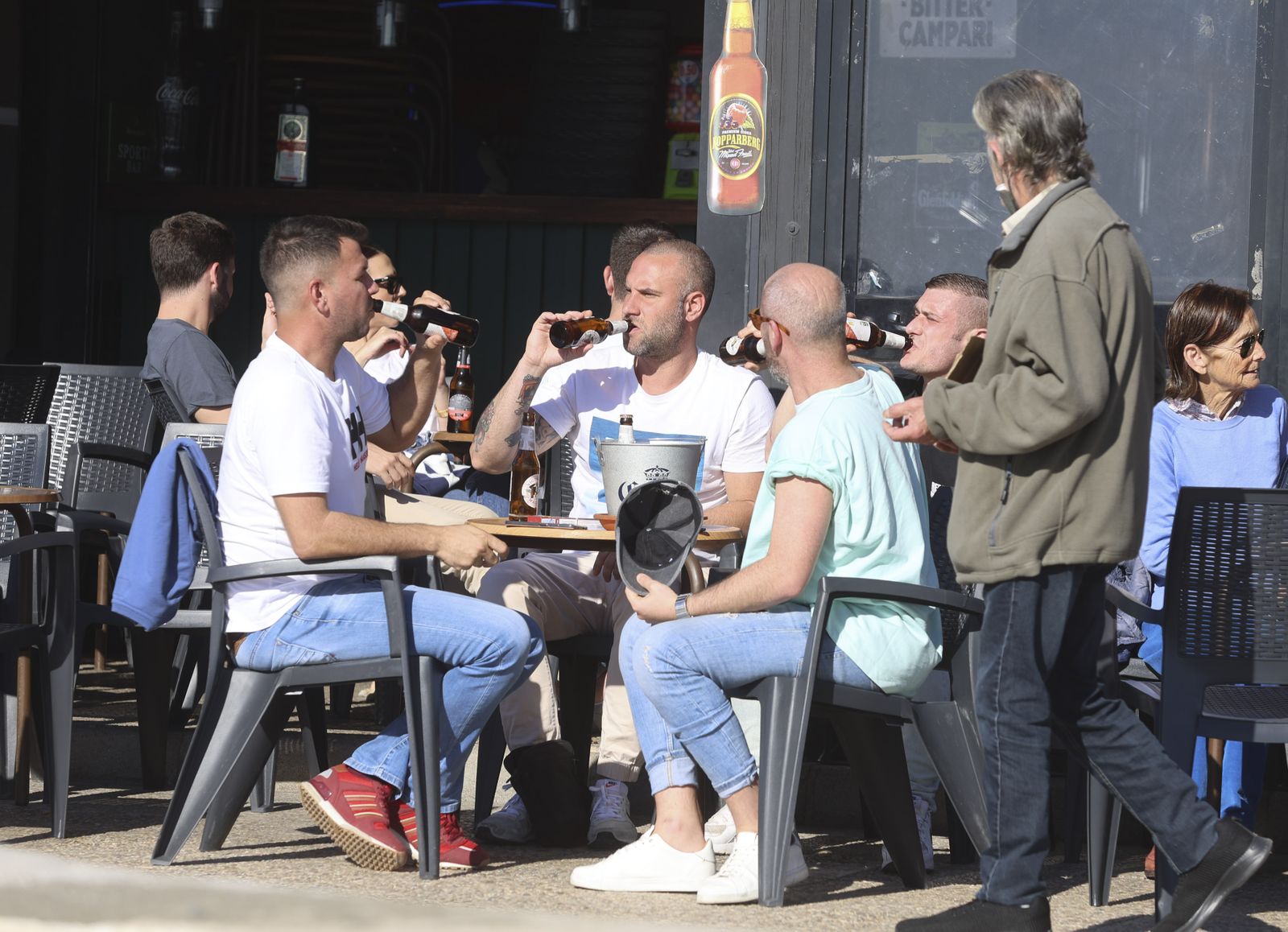 El buen tiempo acompaña a Málaga de camino a la Nochevieja (fotos)