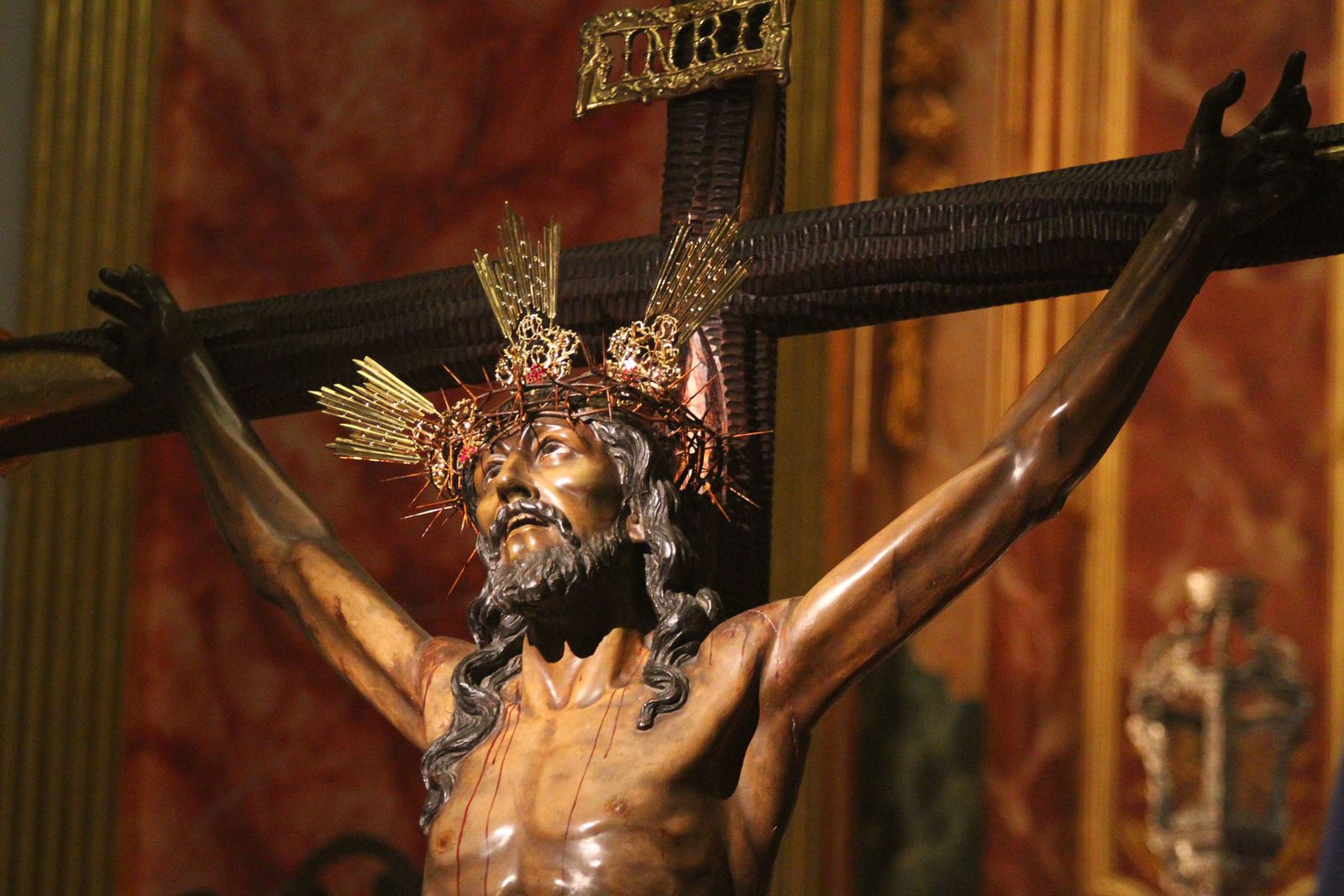 Imágenes del besapiés al Santísimo Cristo de la Expiración