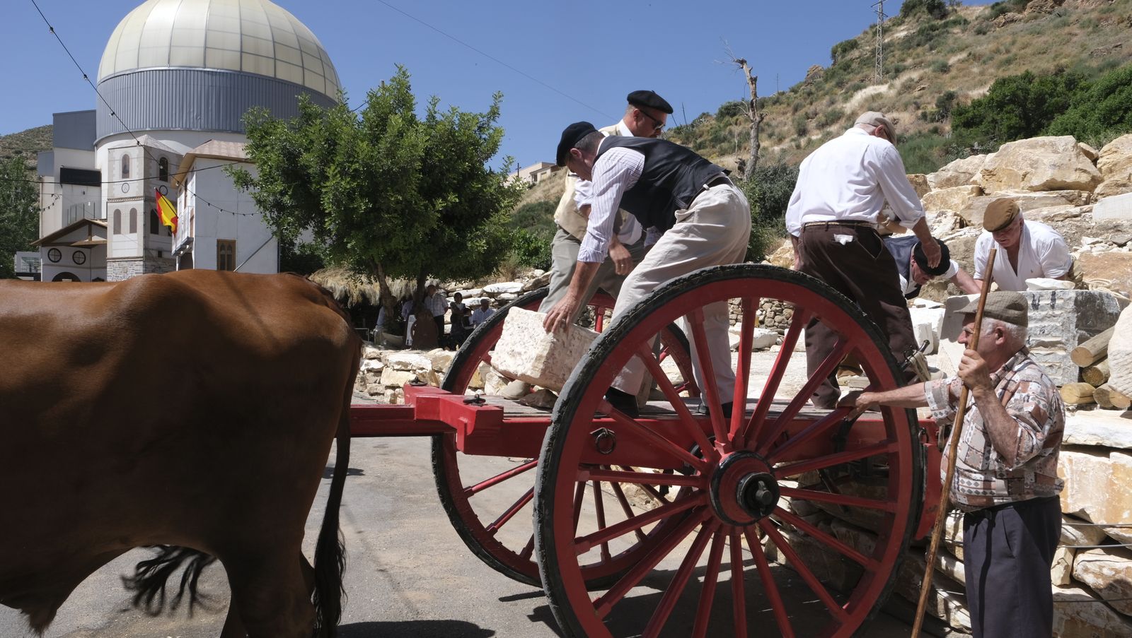 Imágenes de la recreación histórica Canteros y Caciques de Macael