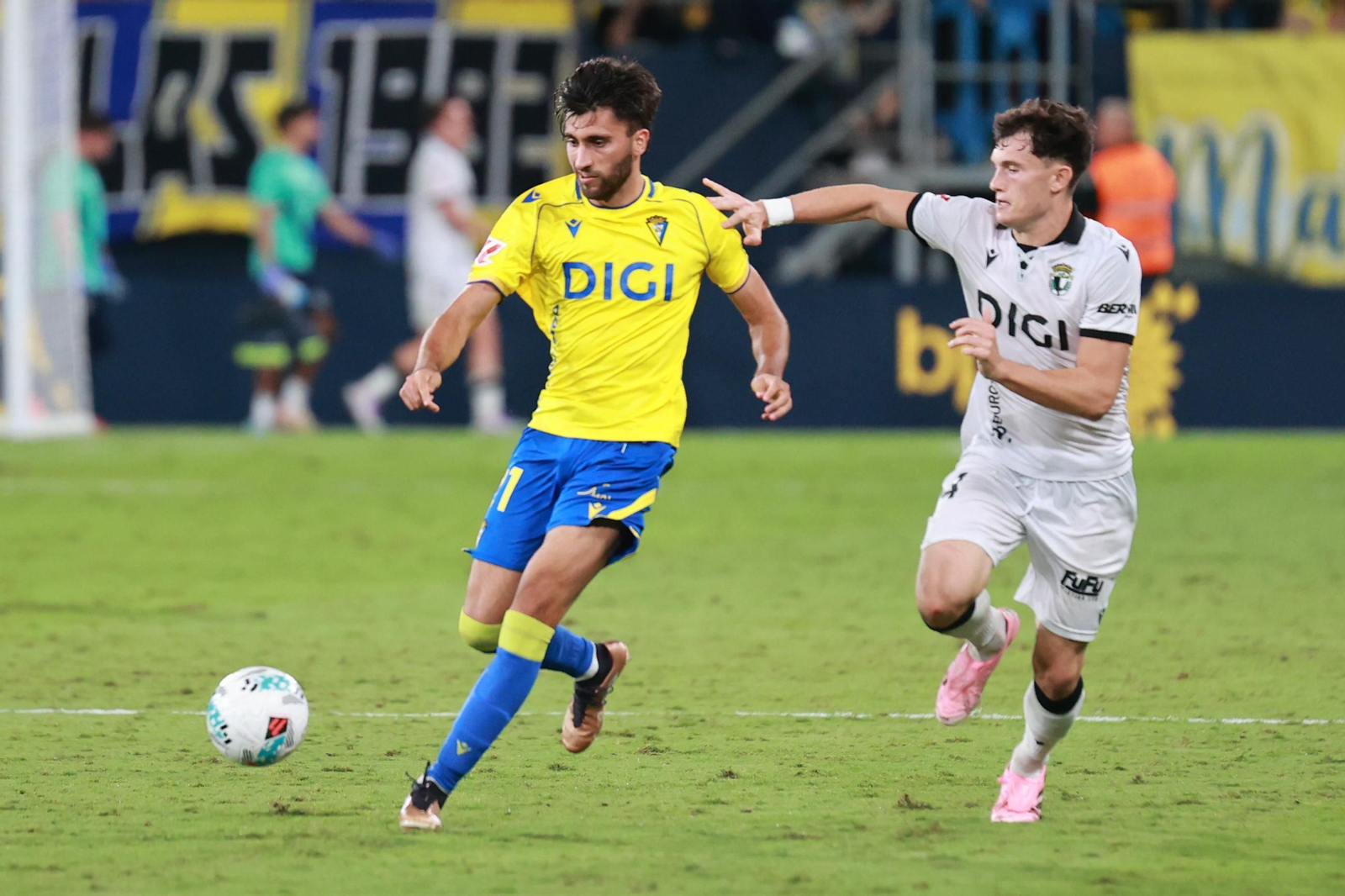 Las imágenes del Cádiz CF-Burgos