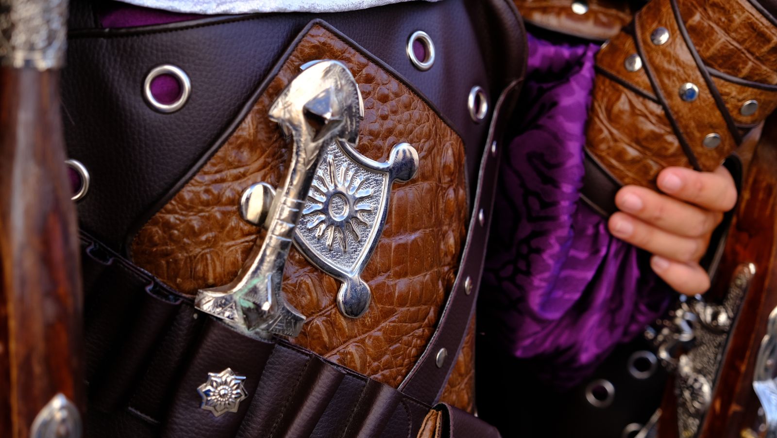 El espectacular desfile de Moros y Cristianos de Mojácar, en imágenes