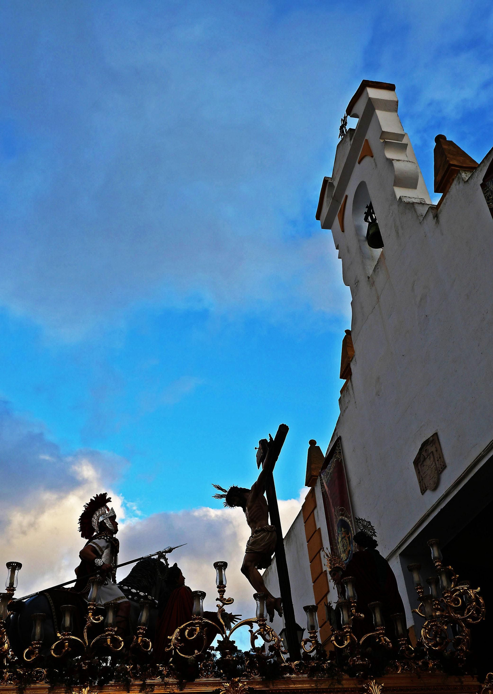 Las mejores imágenes del Martes Santo en Huelva: La Hermandad de La Lanzada