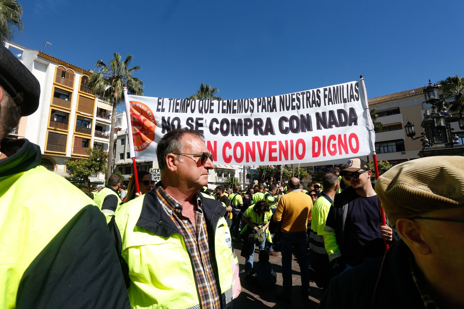 Las fotos de la manifestación de los trabajadores en huelga de Acerinox en Algeciras