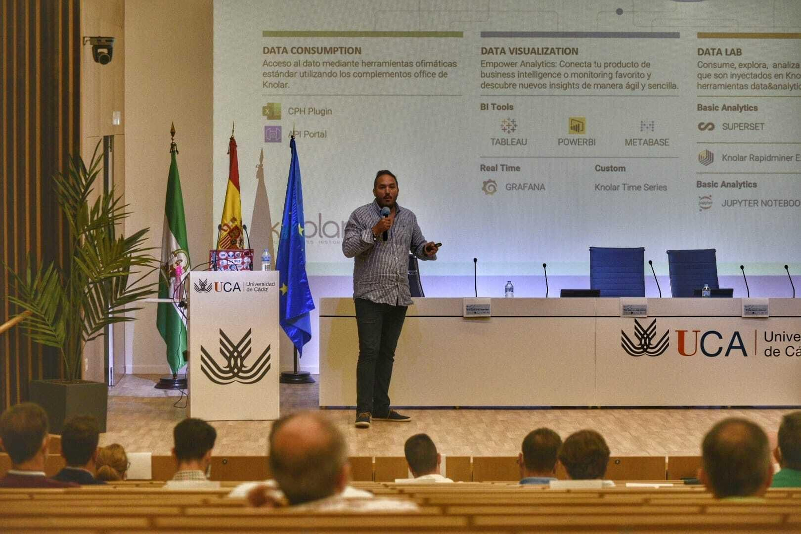 Alberto García, participante en la jornada, durante su ponencia.