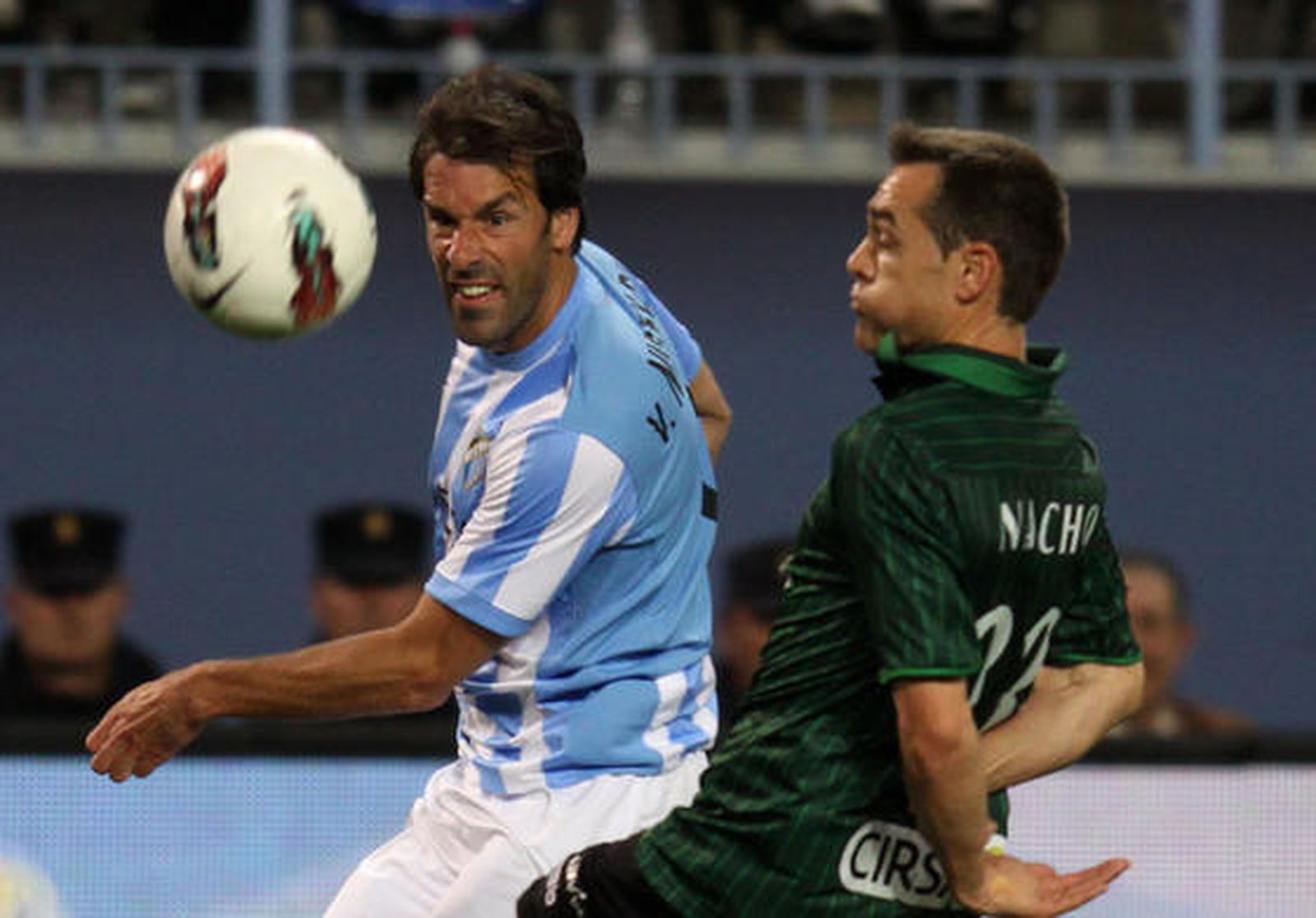 El Betis vence al Málaga en La Rosaleda (0-2). / Migue Fernández