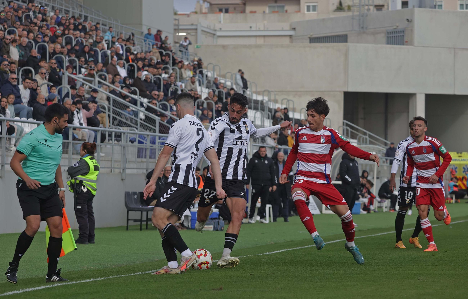 Las mejores fotos del Balona - Recreativo de Granada de Segunda Federación