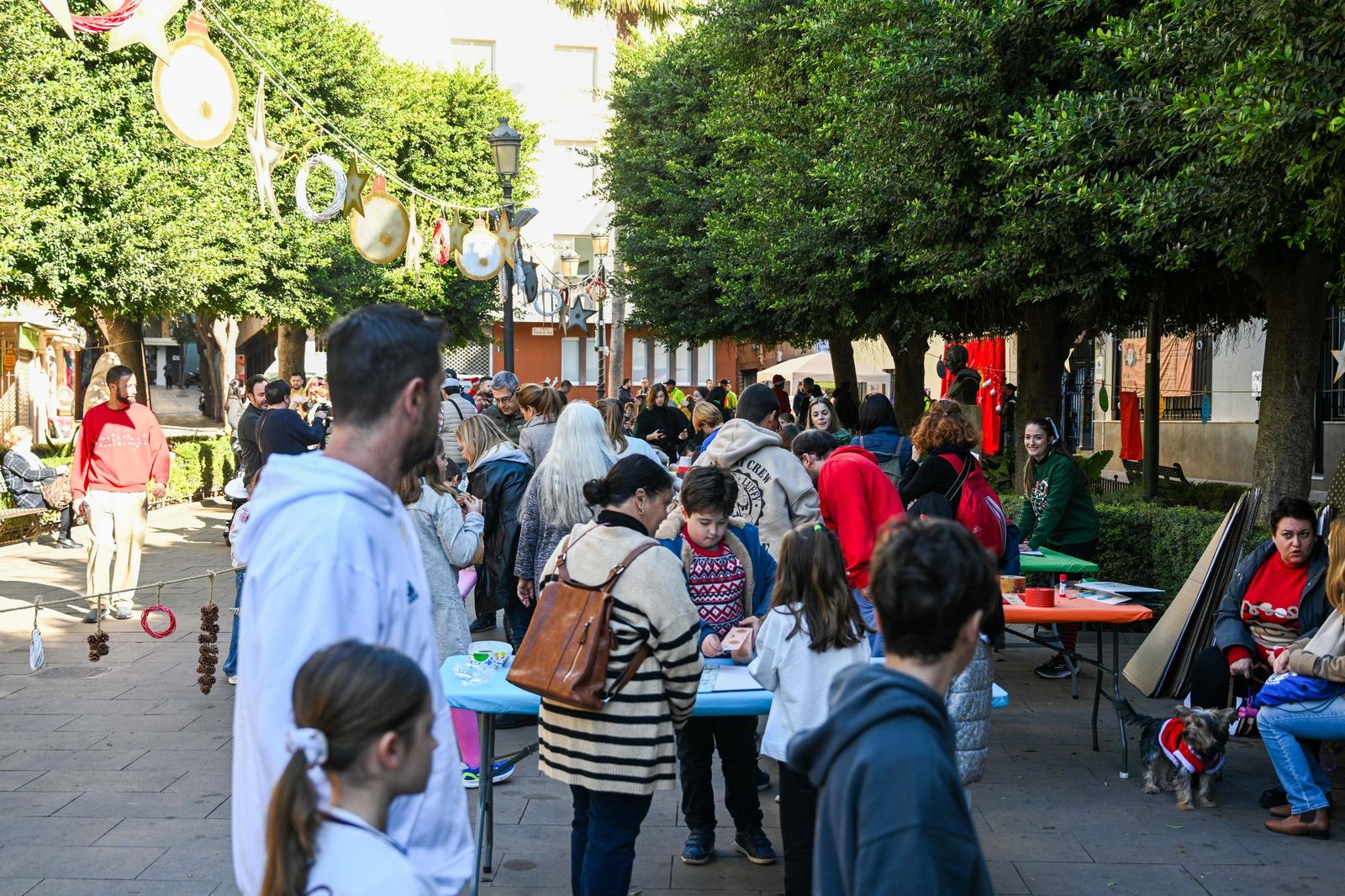 Actividades en la plaza Virgen del Mar