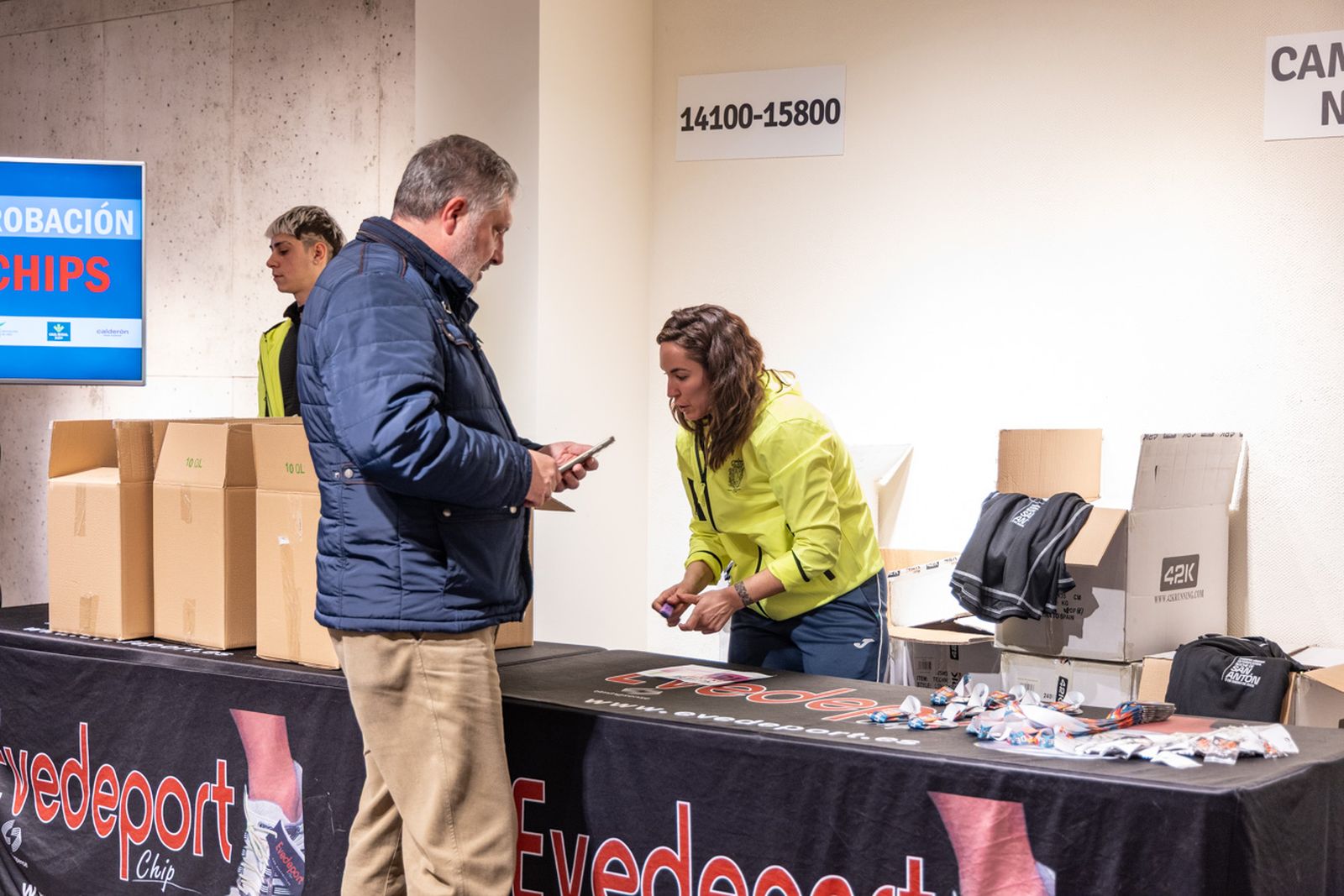 El pistoletazo de salida de la recogida de dorsales de la Carrera de San Antón 2026