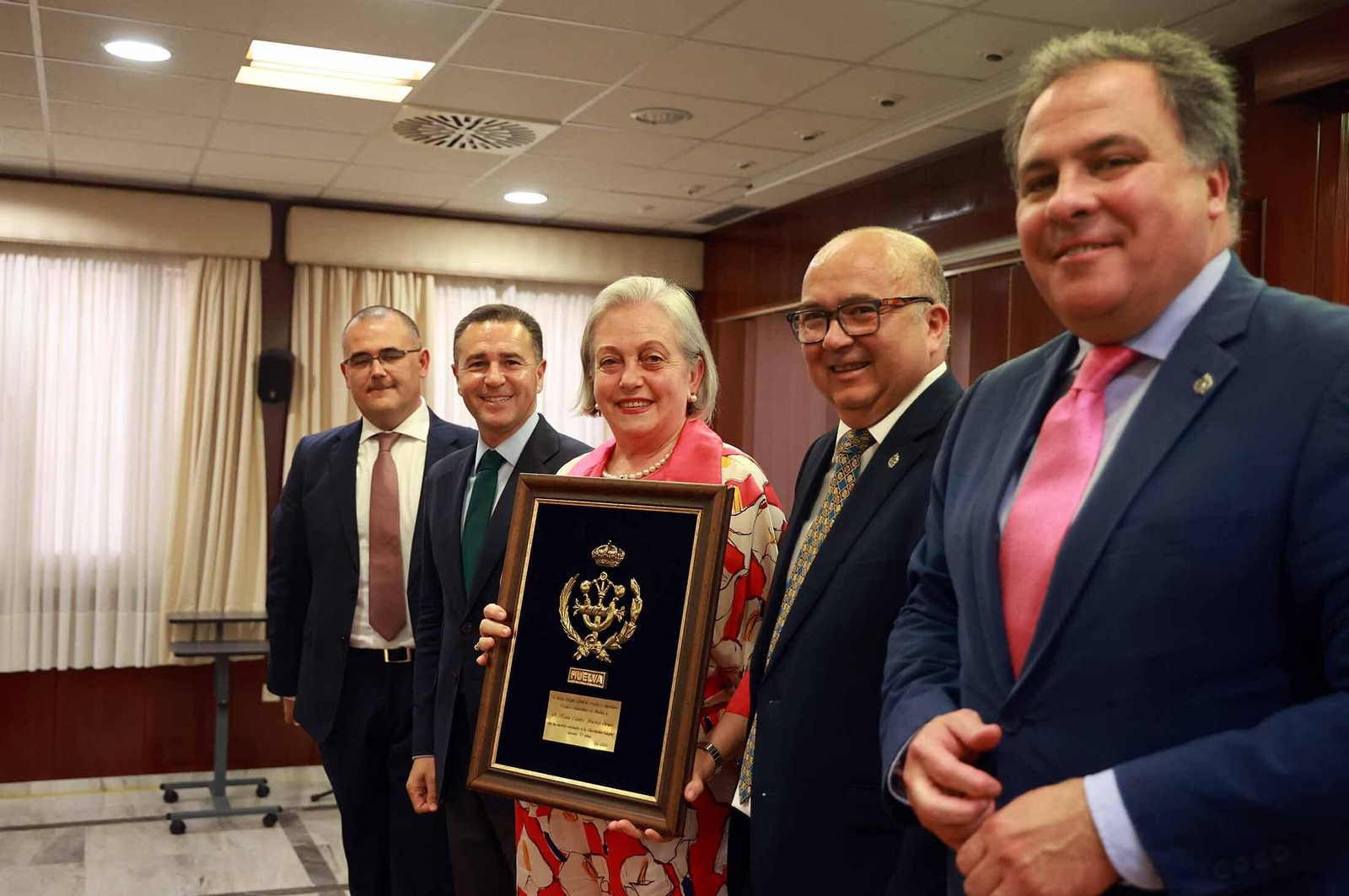 El Colegio Oficial de Peritos e Ingenieros Técnicos Industriales de Huelva entrega la  Medalla de Oro del colegio y el título de Colegiado de Honor a Atlantic Copper, en imágenes