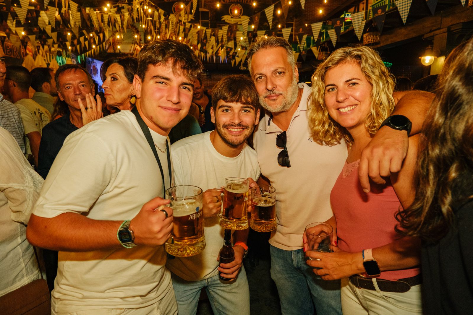 Búscate en el OktoberFest de Plaza Canterbury del viernes día 29 de septiembre