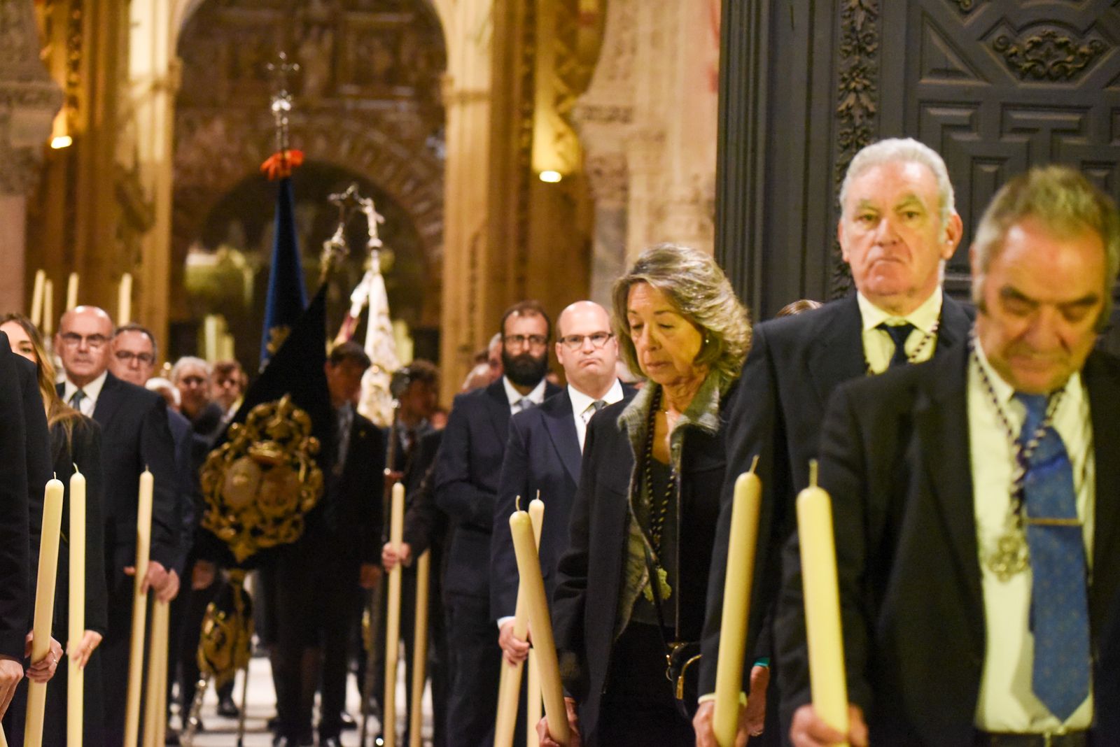 El Vía Crucis de las Cofradía con el Señor de la Sangre, en imágenes