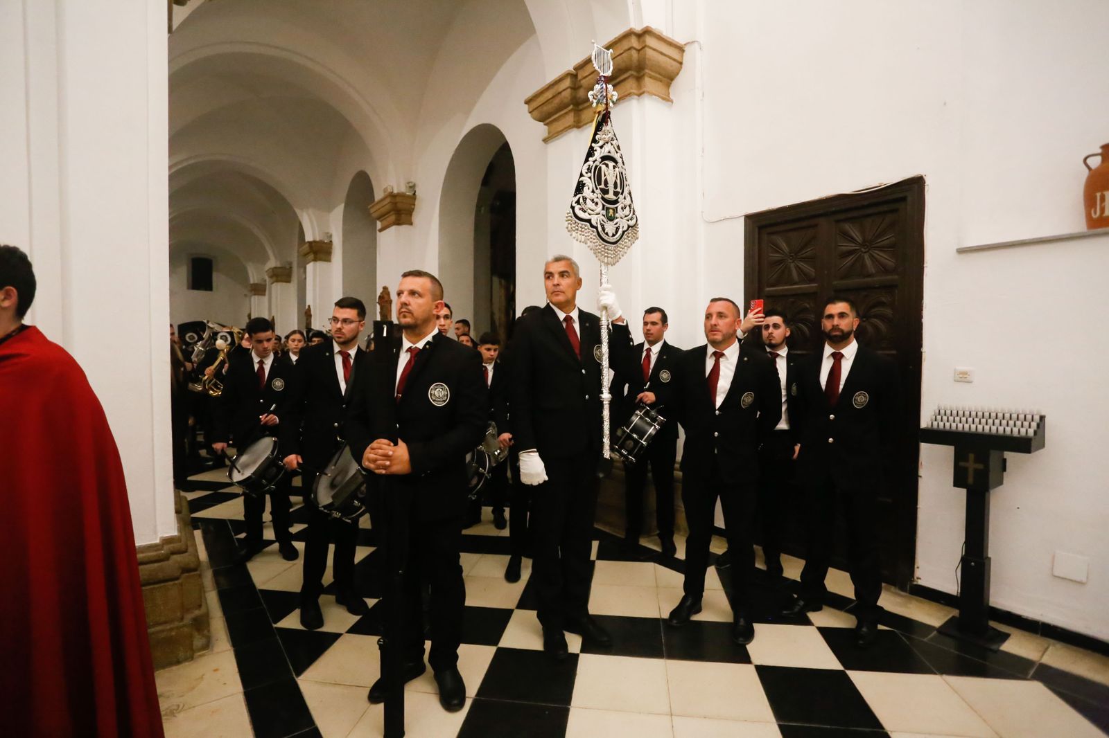 Fotos del Viernes Santo en Los Barrios: Buena Muerte y Mayor Dolor
