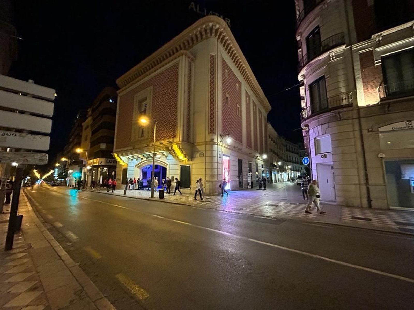 Fotos: así está siendo el fuerte viento de la borrasca Bernard en Granada