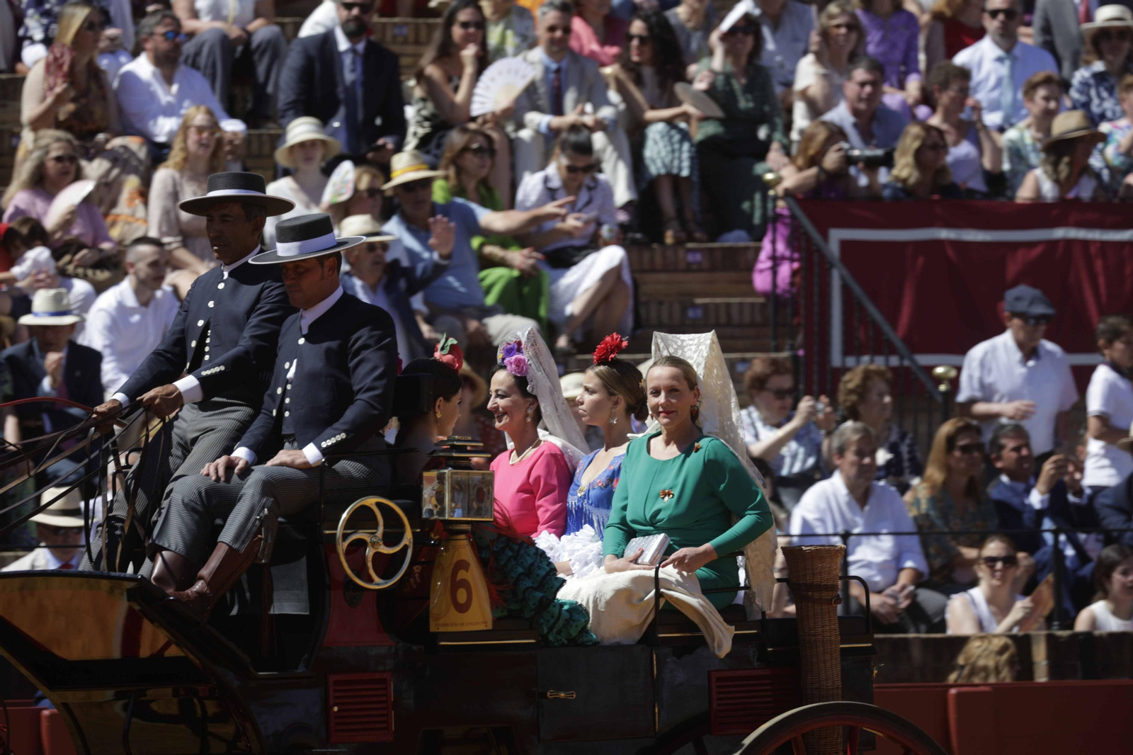 Las imágenes de la exhibición  de enganches en la Maestranza