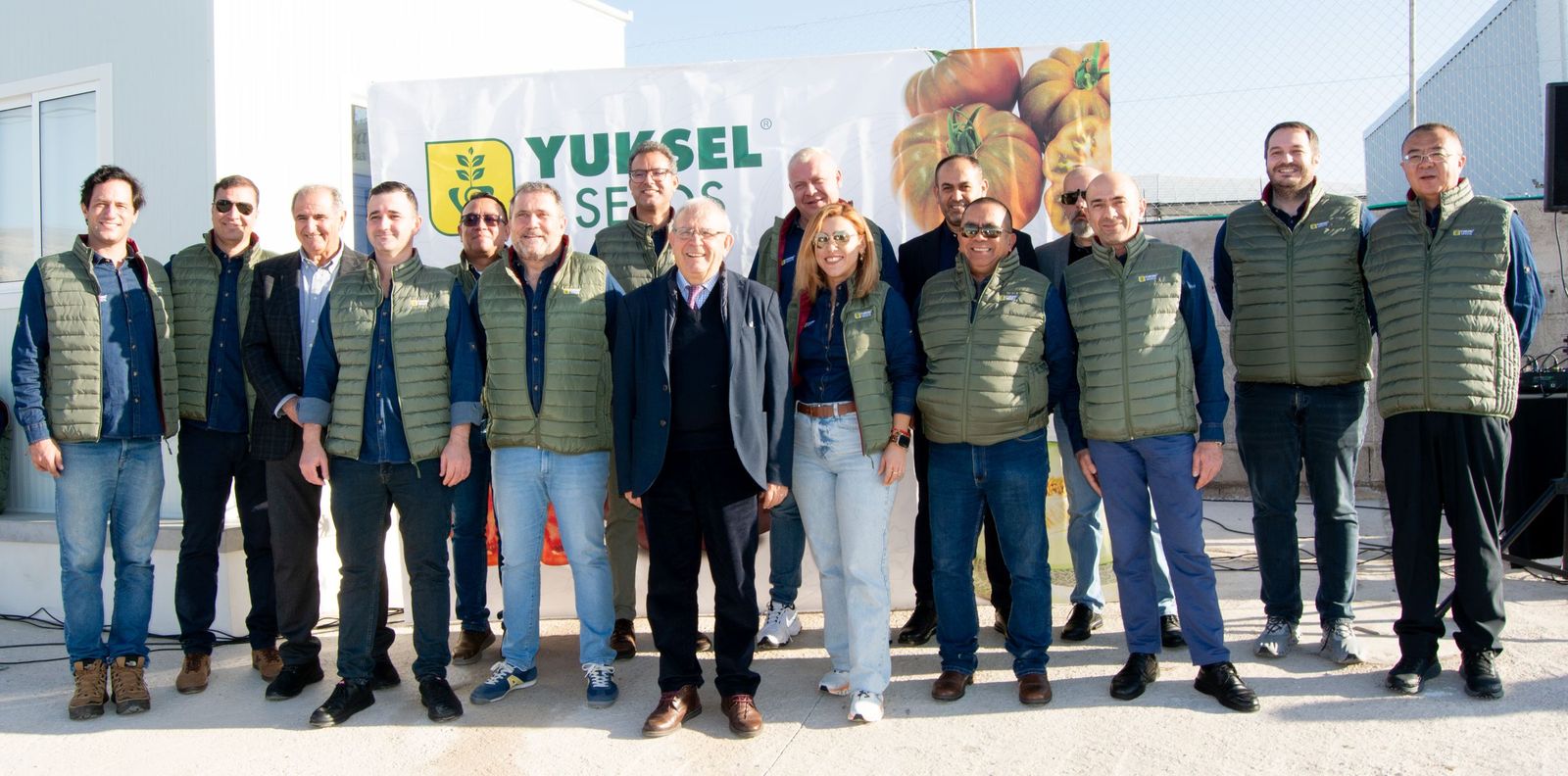 Yuksel inaugura su nuevo centro de investigación y desarrollo en Vícar