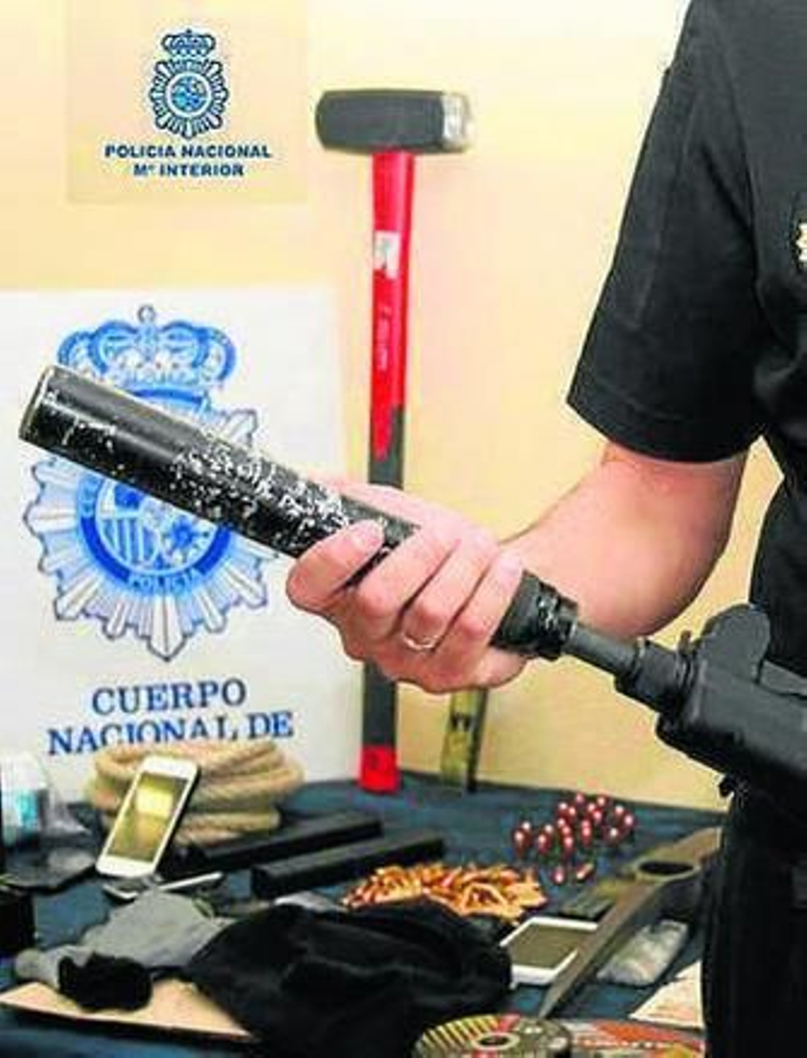 La UZI de los atracadores.