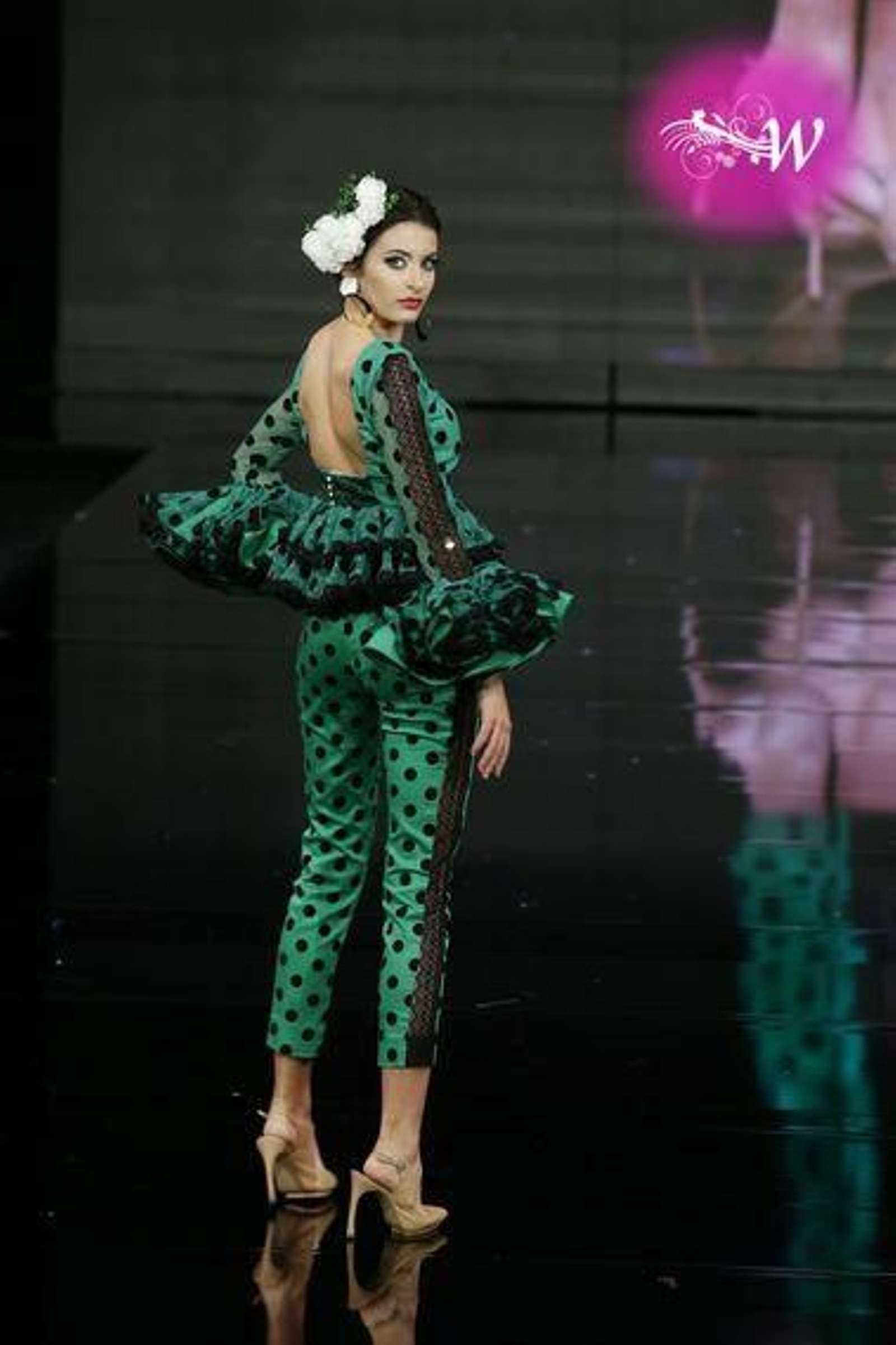 Todas las fotos del desfile de Sara Benítez en SIMOF 2020