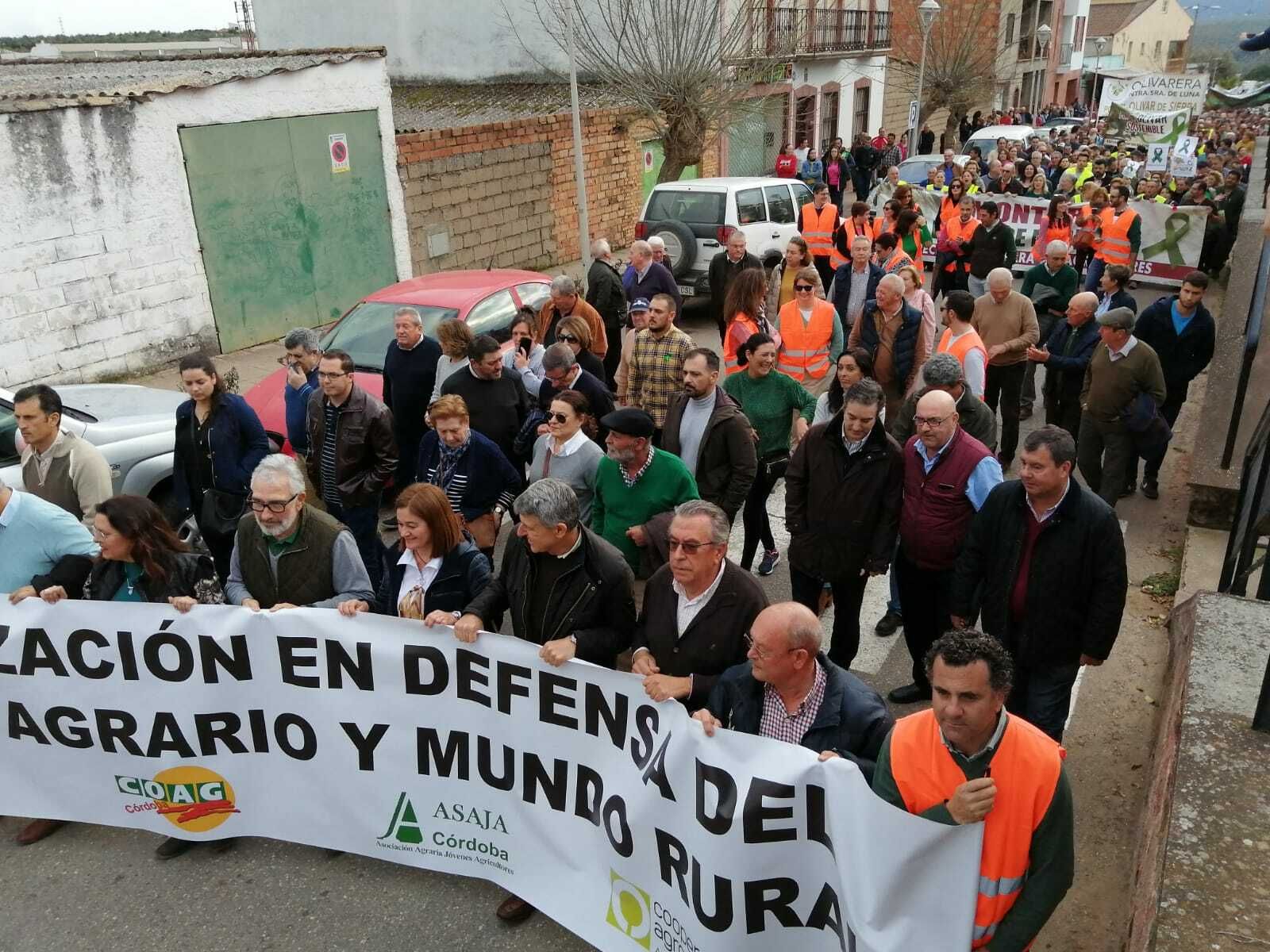 La protesta del campo en Adamuz, en fotos