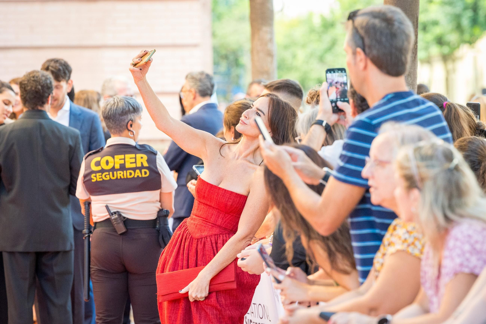 Imágenes de la alfombra roja del viernes 12 del South Series Festival