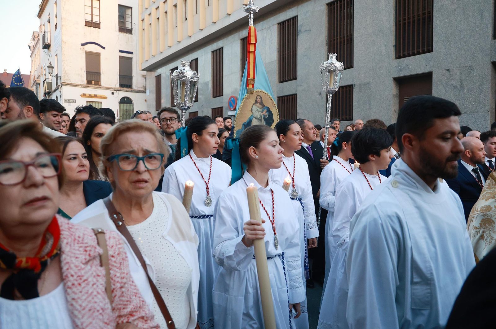 Imágenes del Rosario con la Virgen de los Ángeles