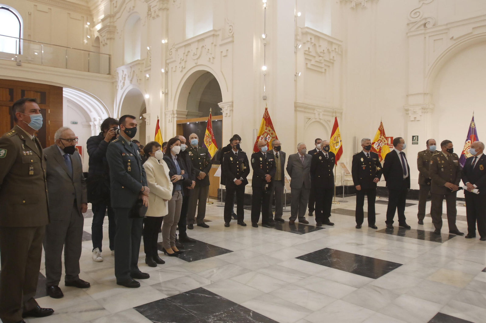 Fotogalería: La exposición sobre banderas históricas en Córdoba Fotogalería: La exposición sobre banderas históricas en Córdoba