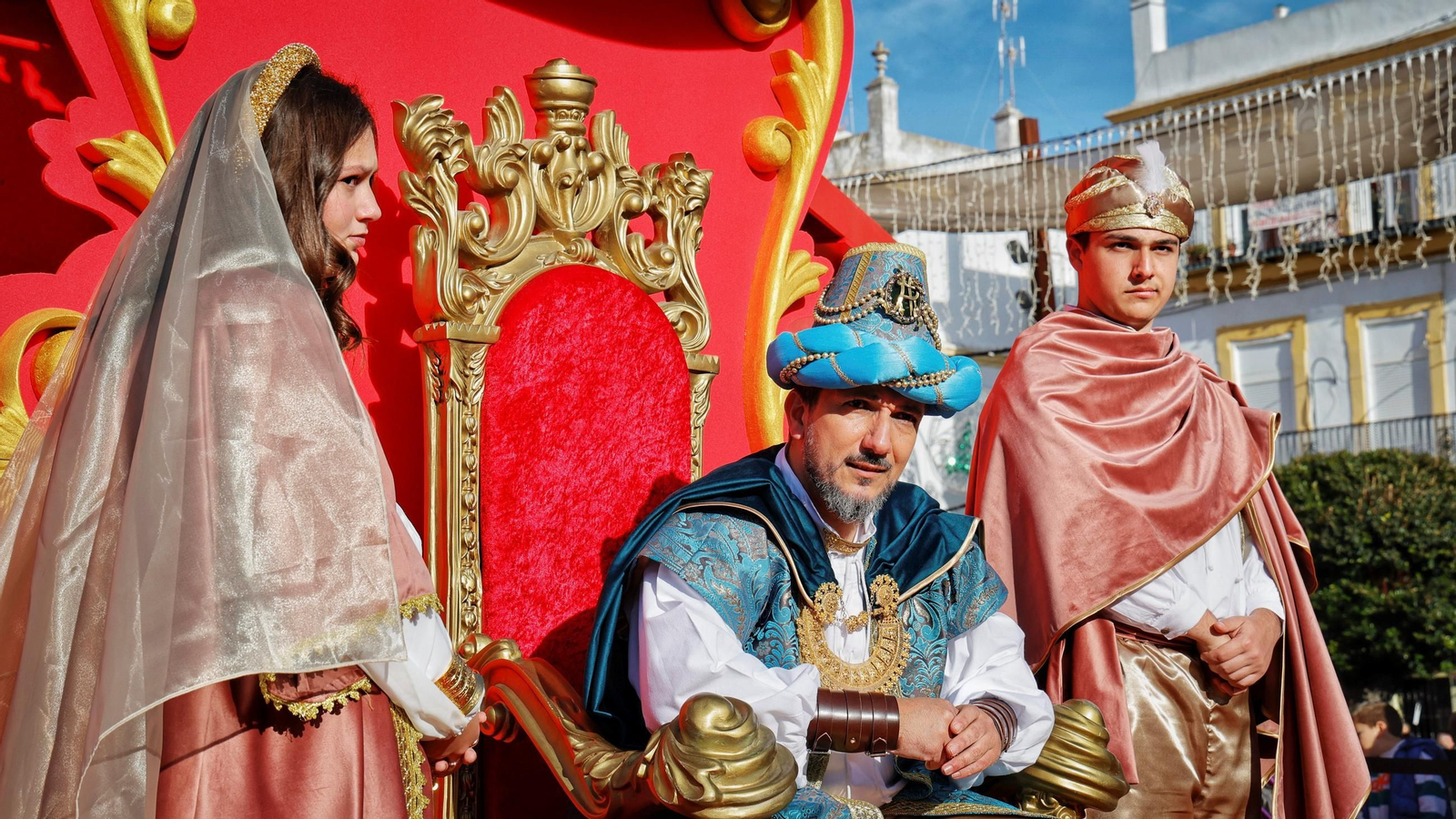 Todas las imágenes del Heraldo Real en San Fernando