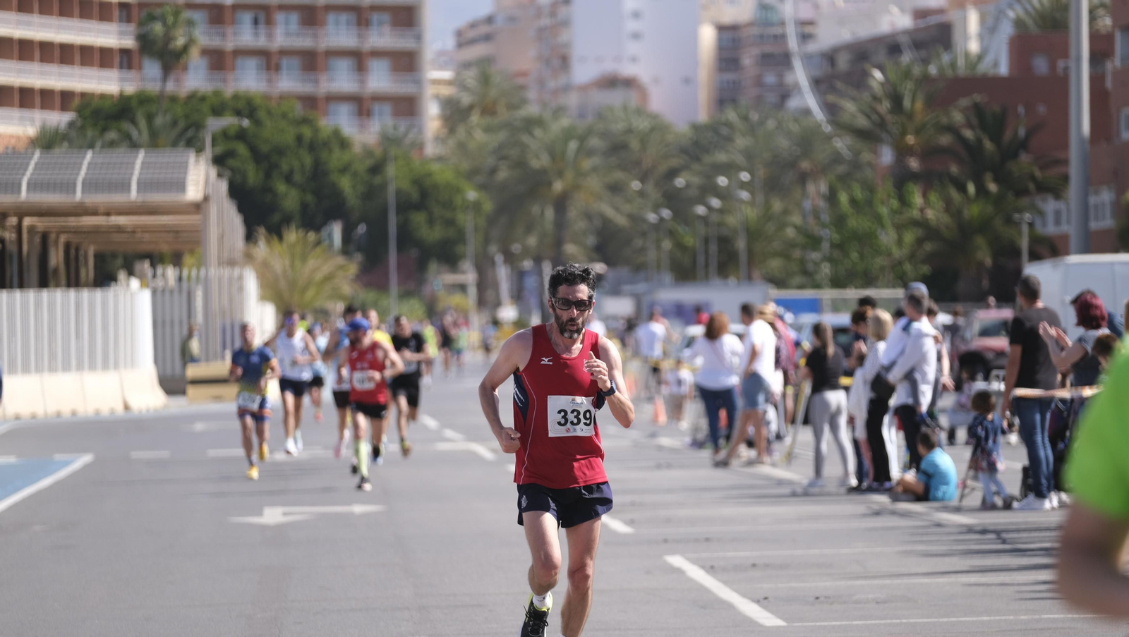 Imágenes de la Carrera del Puerto de Almería 2023