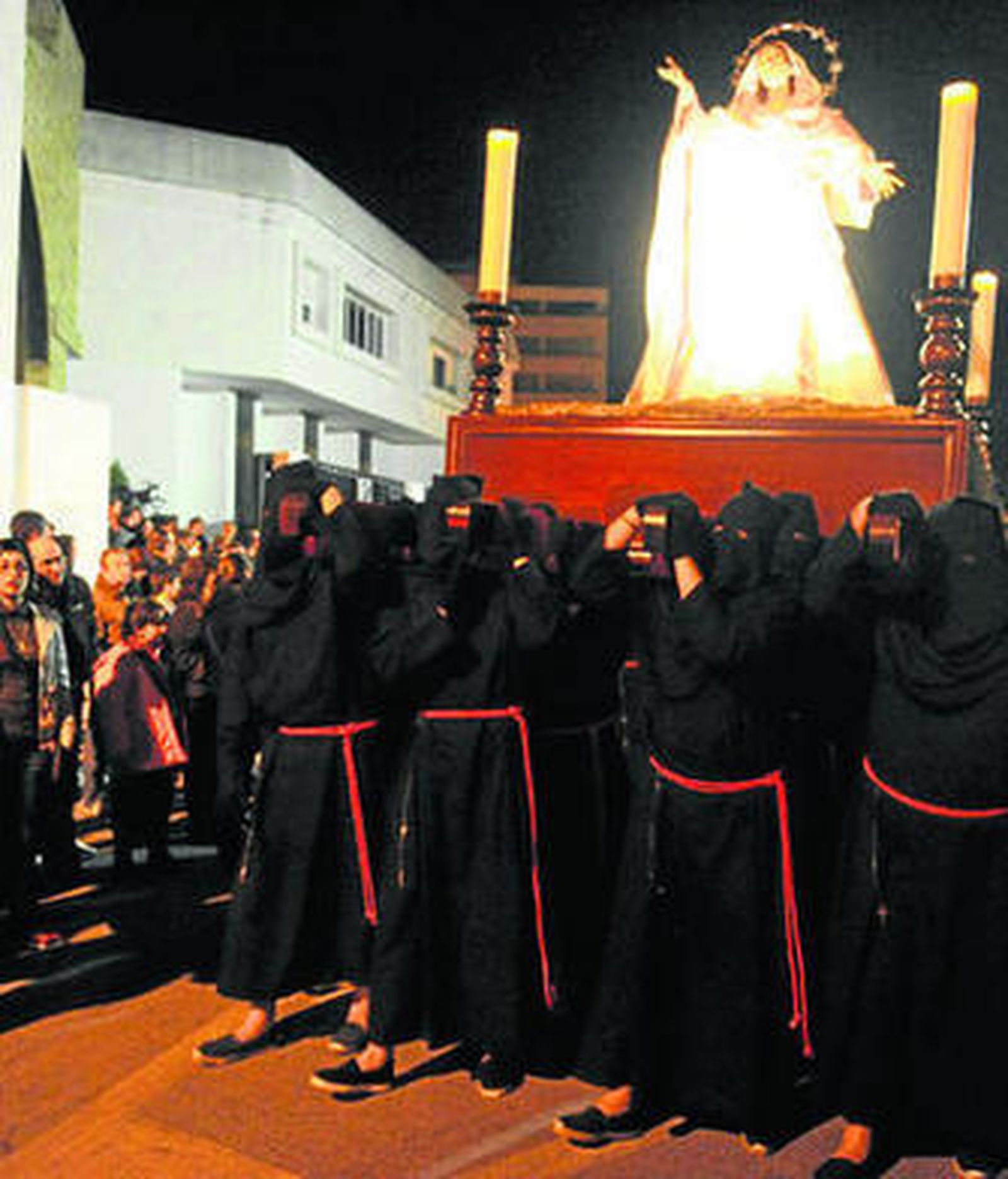 Imagen de archivo de la última salida de la Virgen del Rosario.