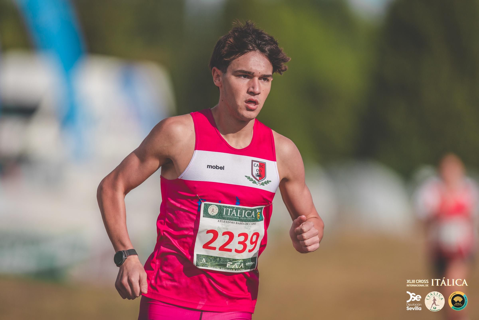 Búscate en las fotos del Cross de Itálica 2025 | 3