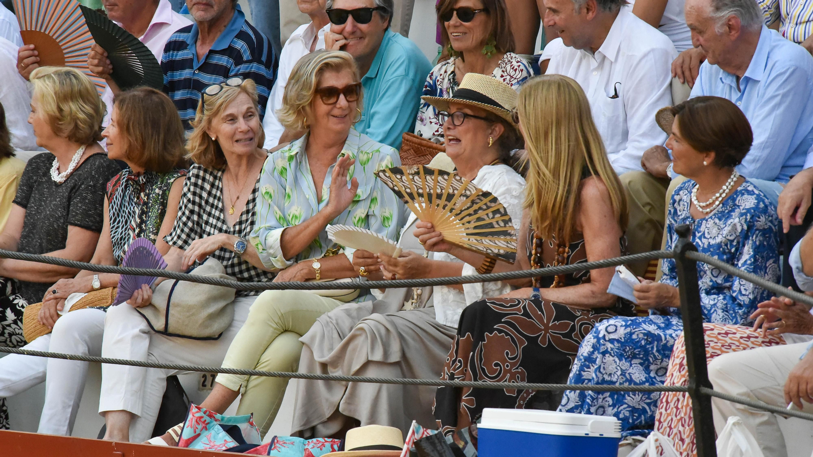 Búscate en las fotos del  festejo mixto de la Feria Real de San Roque