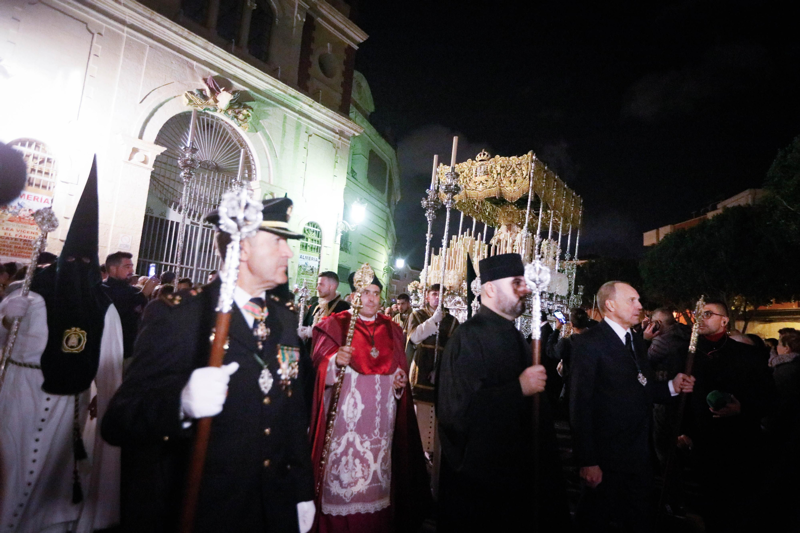 Las mejores fotos de la procesión de La Macarena en Almería