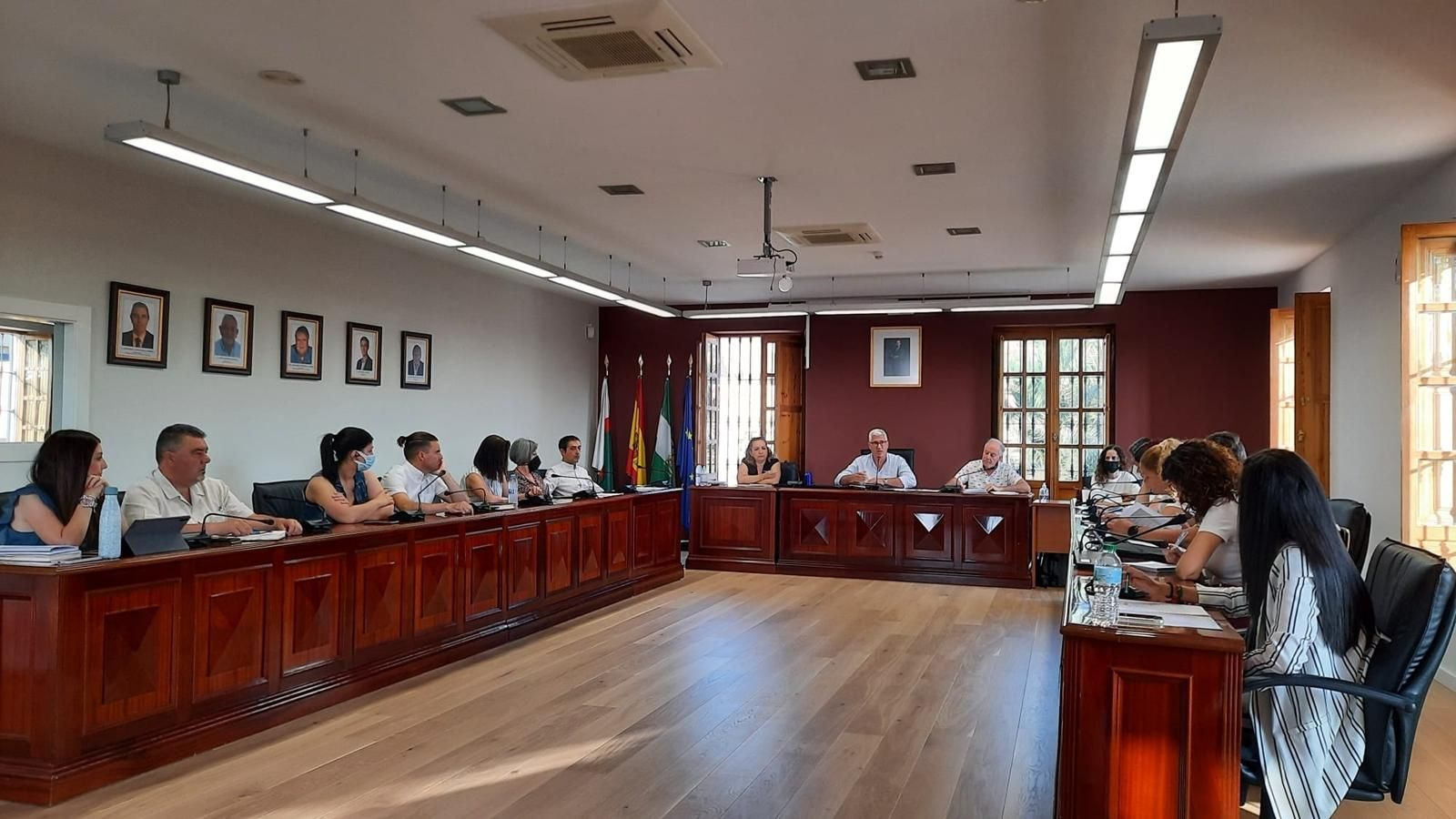 Aprobado por unanimidad el convenio que mejorará el transporte y las conexiones de Huércal con la capital