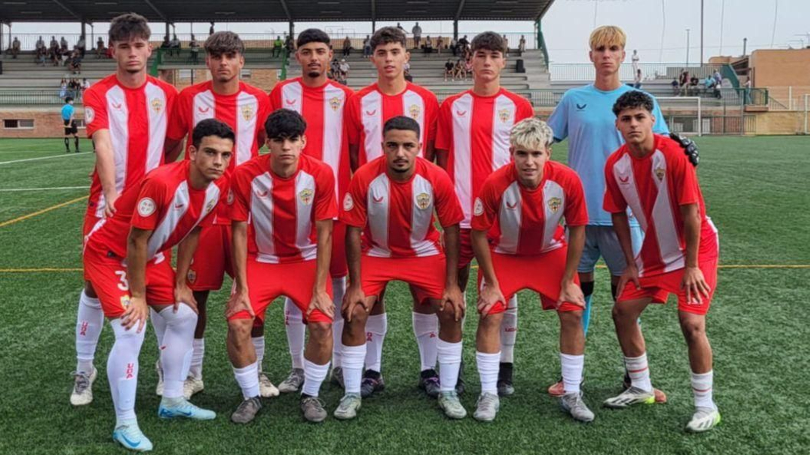 Una de las formaciones del UD Almería juvenil esta temporada. Una de las formaciones del UD Almería juvenil esta temporada.