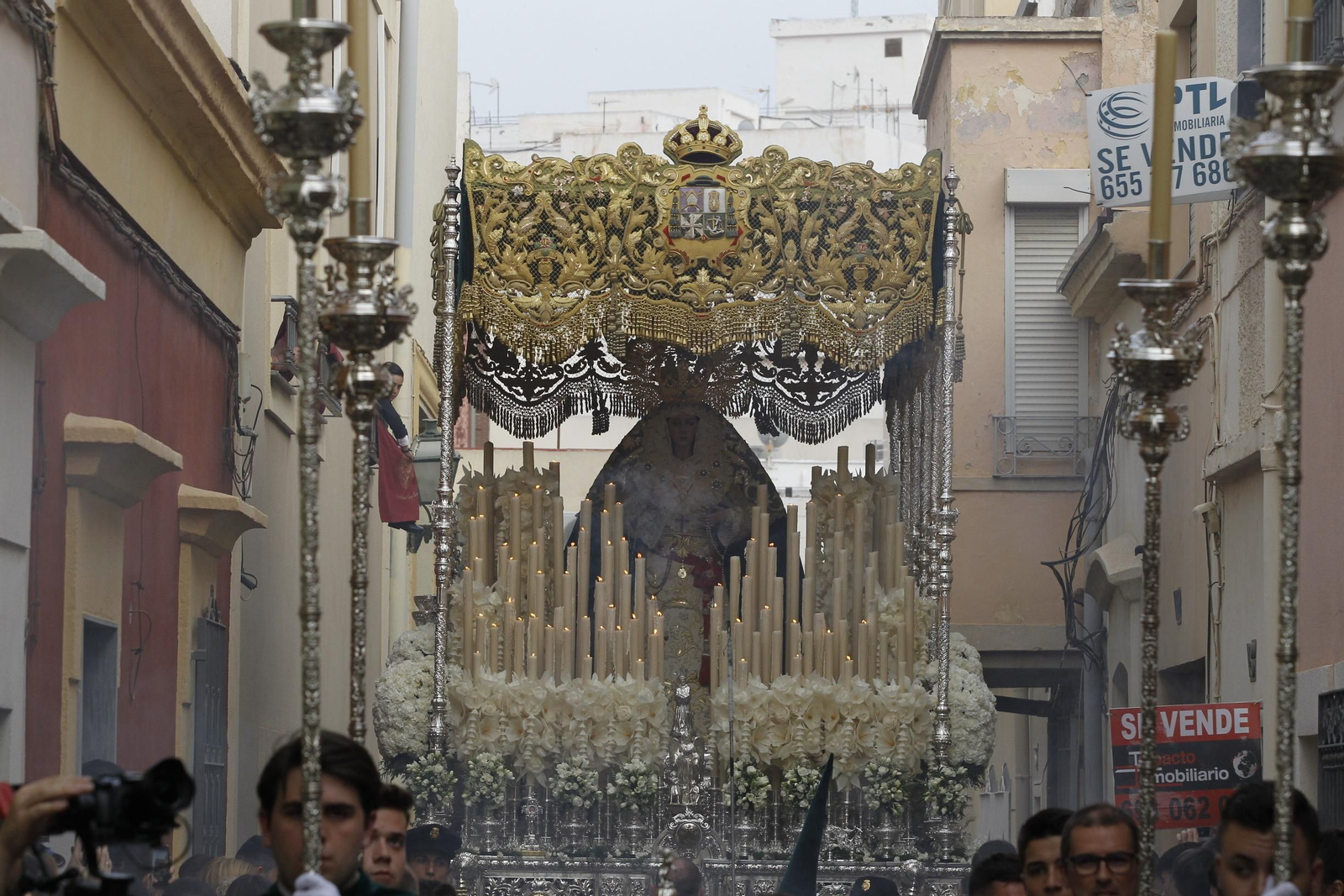 Imágenes de la Procesión de la Macarena. Semana Santa Almería 2019