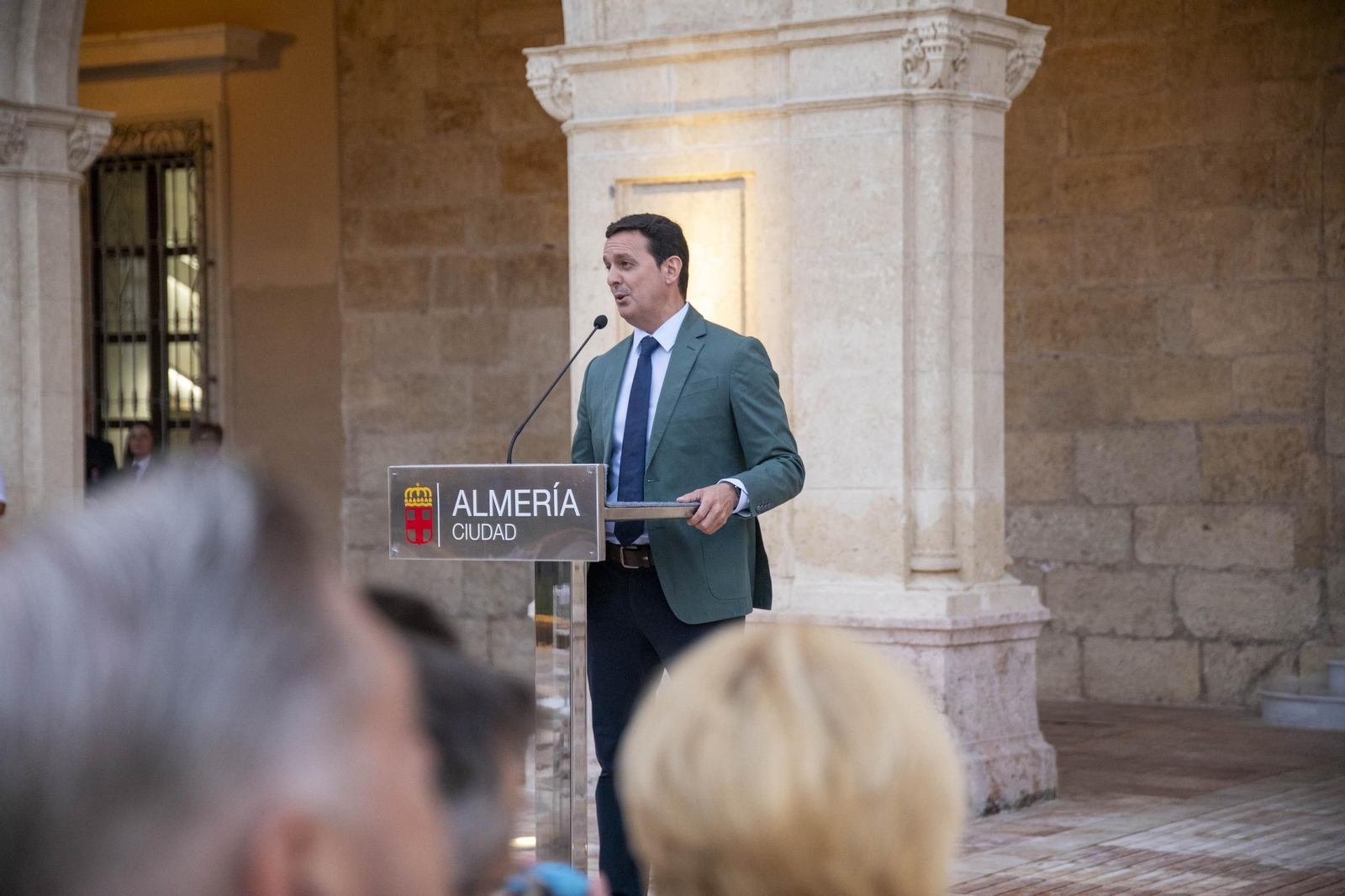 Las imágenes de la inauguración de la Plaza de la Constitución en Almería