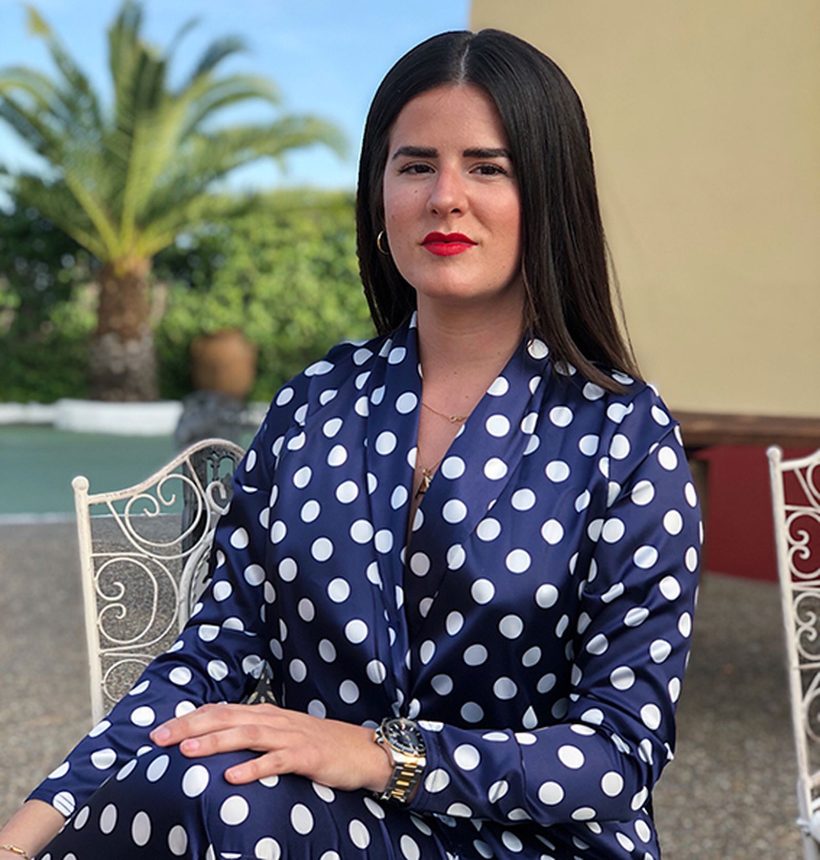 Anabel Domínguez posando para su perfil de Instagram.