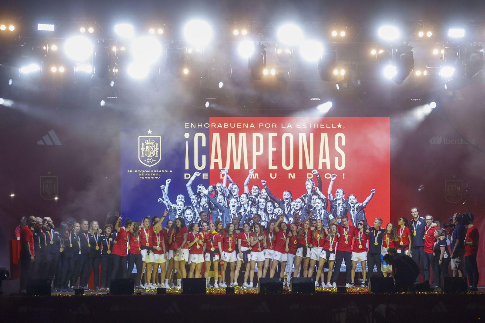 Las imágenes de la celebración de las campeonas del Mundo de Fútbol