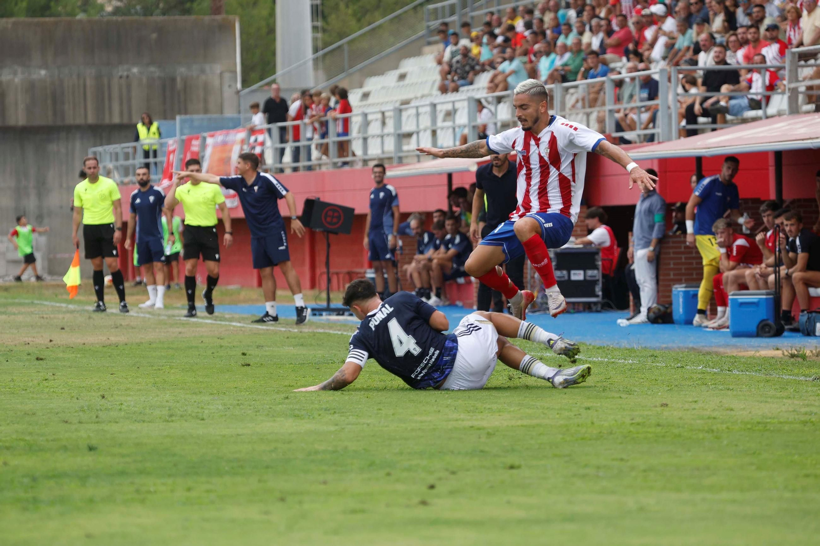 Primera RFEF: Mala jornada malagueña, con derrotas de Torremolinos y Antequera y empate del Marbella