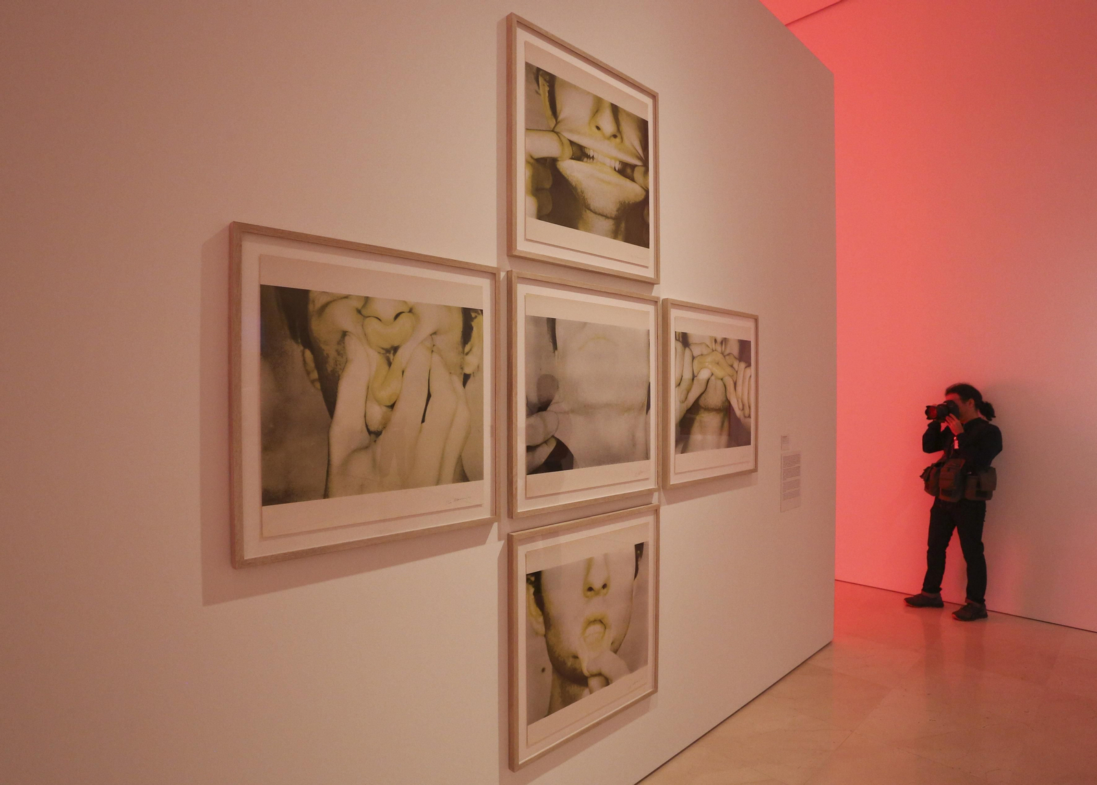 Fotos de la exposición de Bruce Nauman en el Museo Picasso Málaga