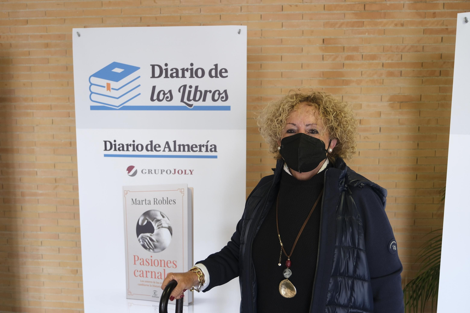 Fotogalería Diario de los Libros, con Marta Robles y su obra 'Pasiones carnales'